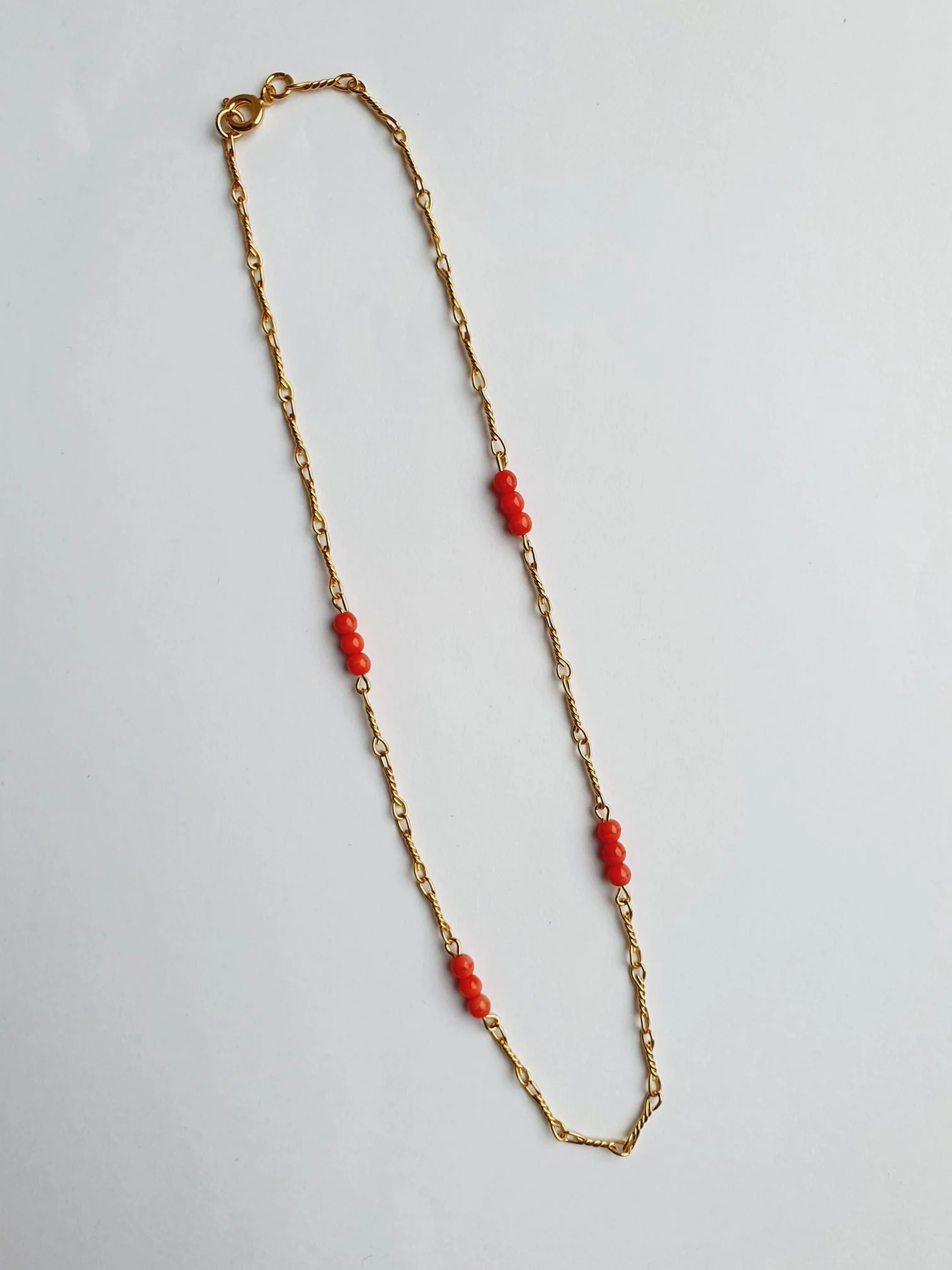 Vintage Gold Plated Chain Necklace with Pink Beads - Image 5