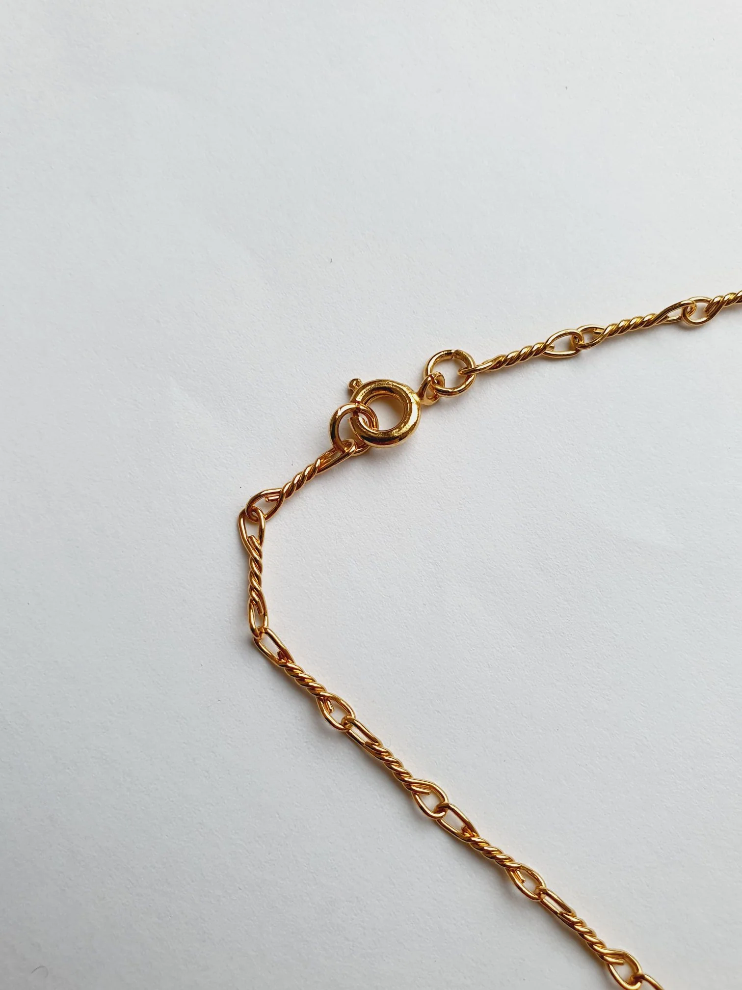 Vintage Gold Plated Chain Necklace with Pink Beads - Image 8