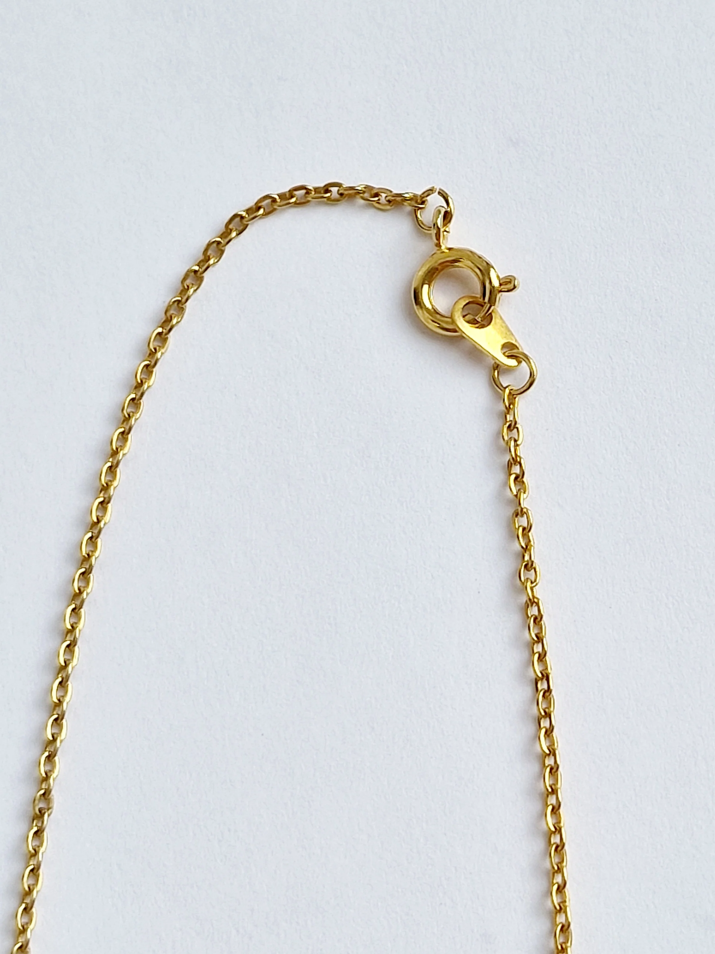 Vintage Gold Plated Chain Pendant Necklace with Fishbone Charm - Image 6