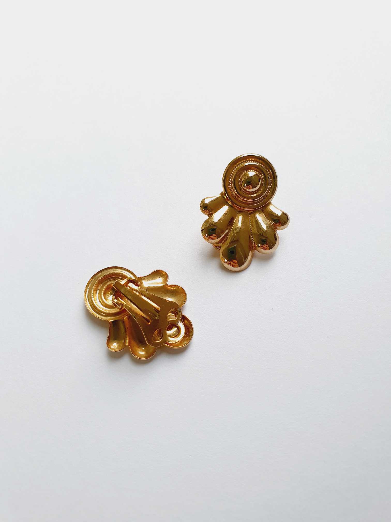 Vintage Gold Plated Clip On Statement Earrings - Image 5