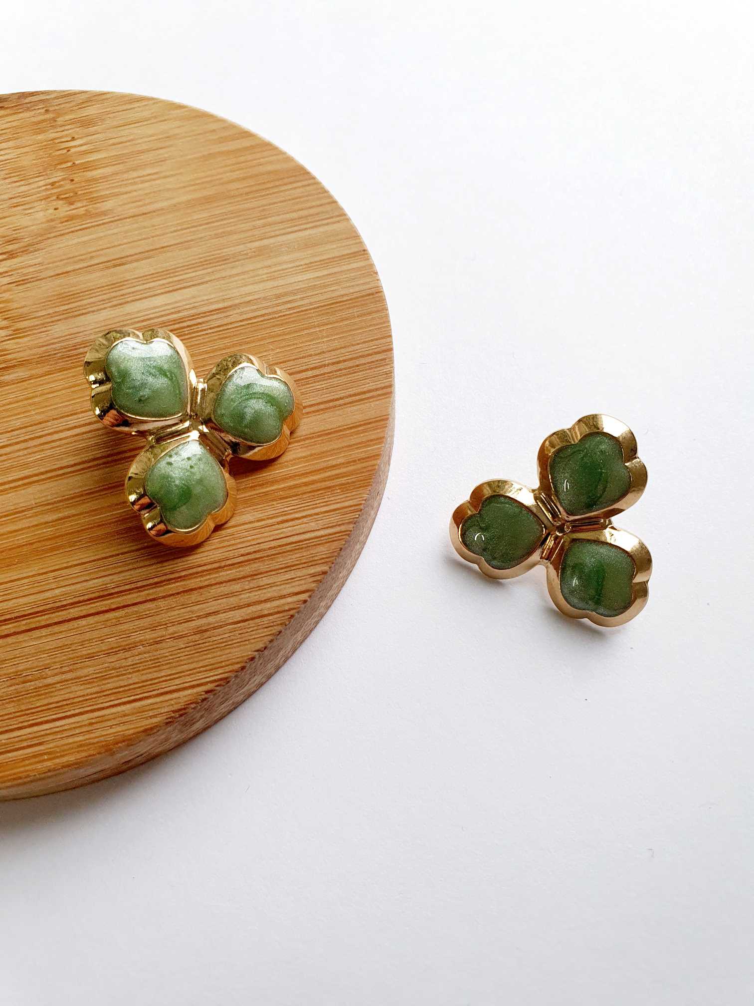 Vintage Gold Plated Clover Stud Earrings - Image 3