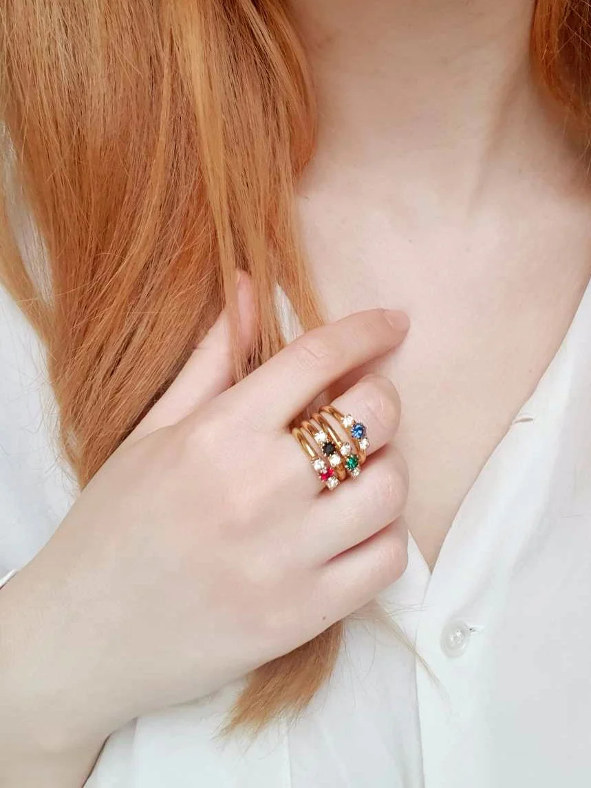 Vintage Gold Plated Coloured Crystal Ring - Image 2