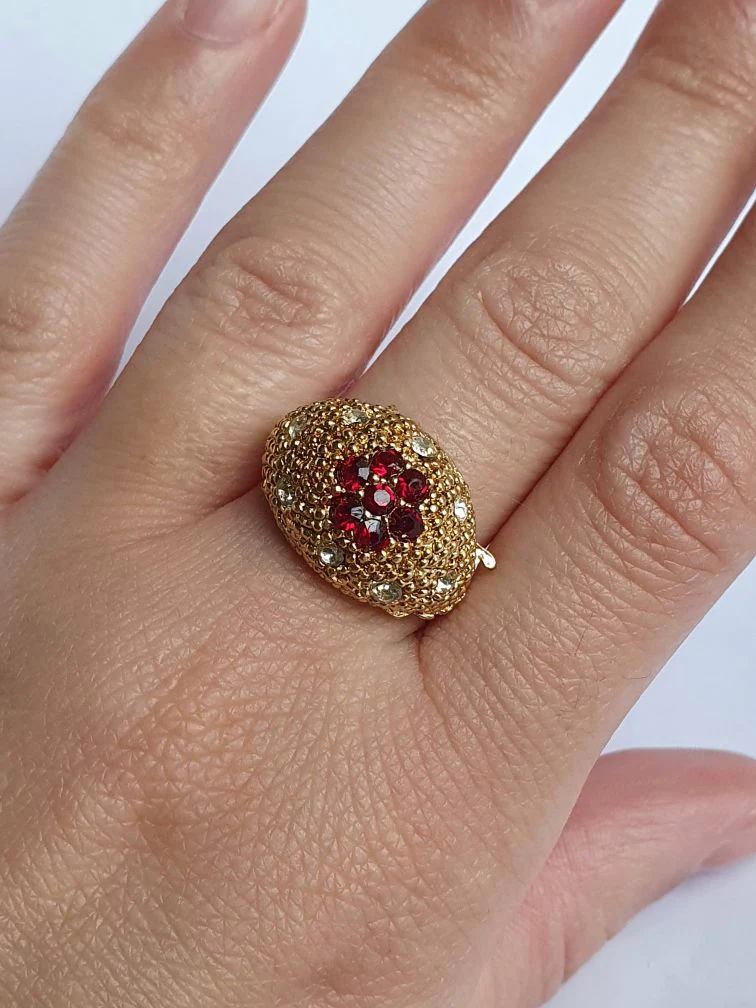 Vintage Gold Plated Crystal Chunky Ring - Image 4