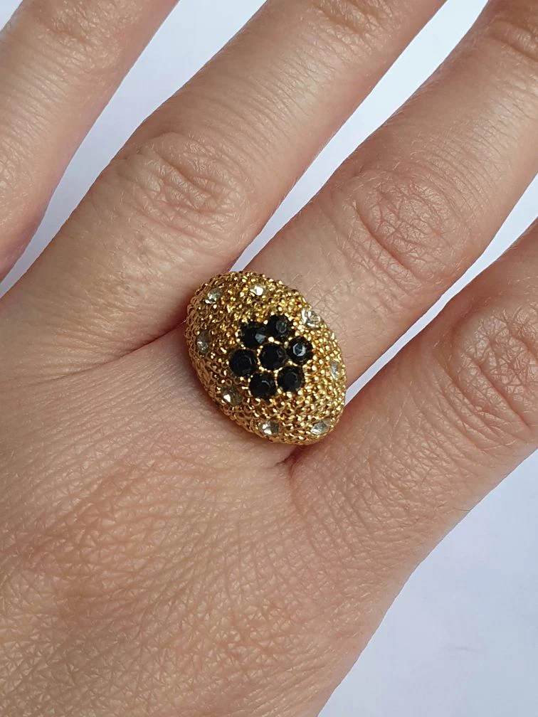 Vintage Gold Plated Crystal Chunky Ring - Image 5