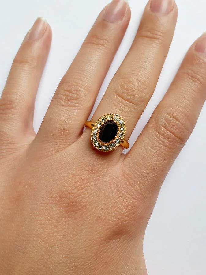 Vintage Gold Plated Crystal Cocktail Oval Ring - Image 11