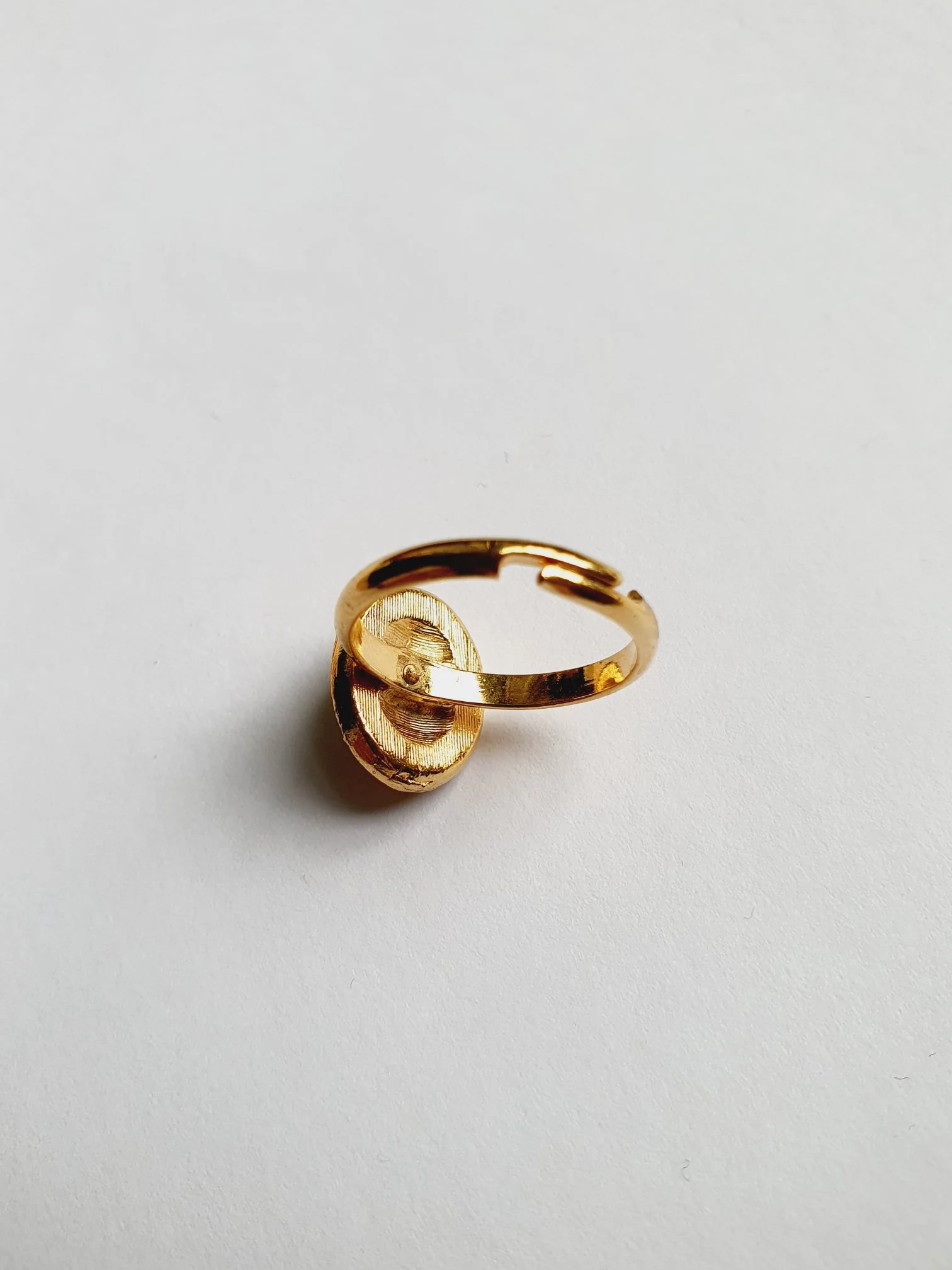 Vintage Gold Plated Crystal Cocktail Oval Ring - Image 12