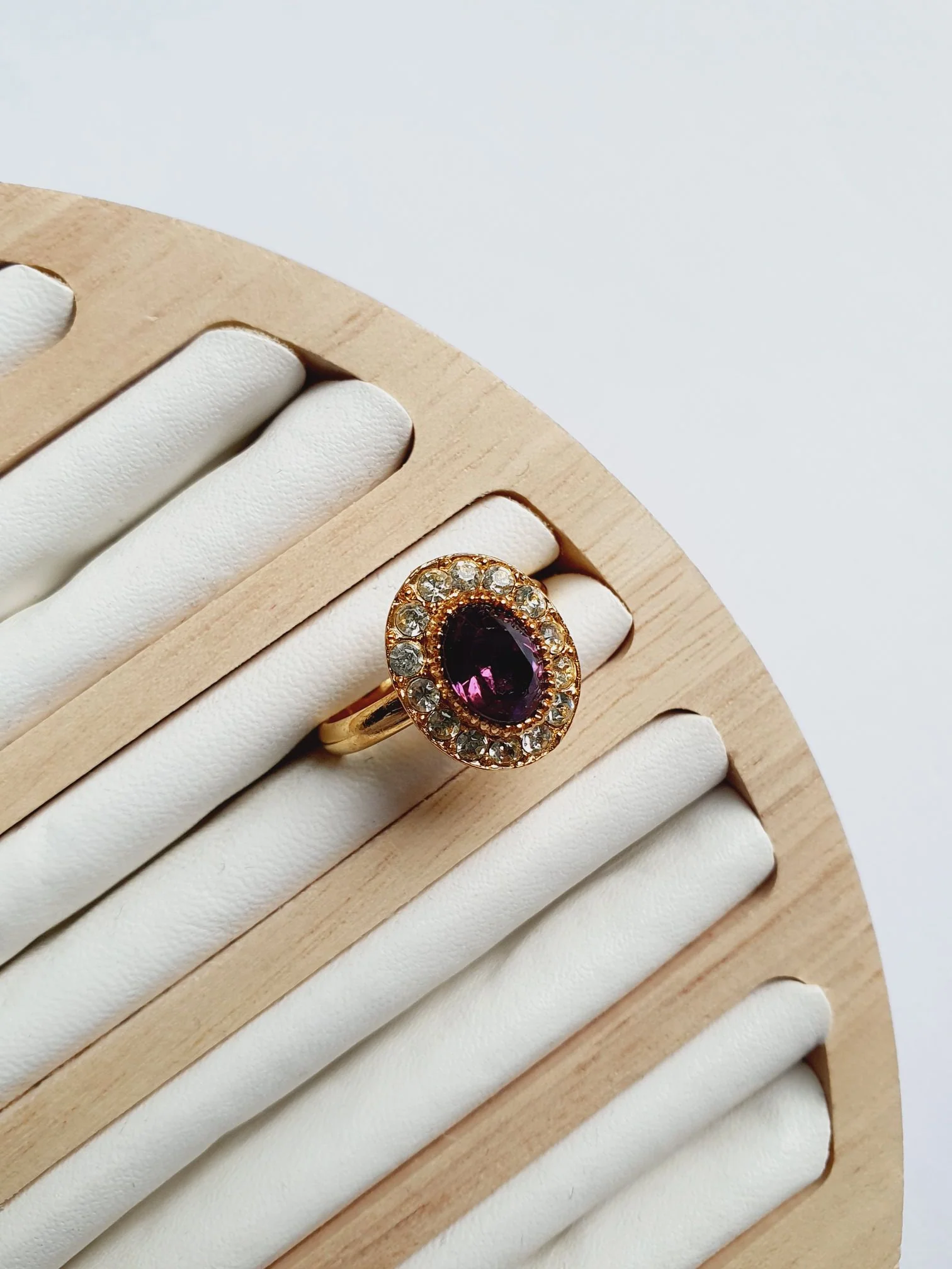 Vintage Gold Plated Crystal Cocktail Oval Ring - Image 4