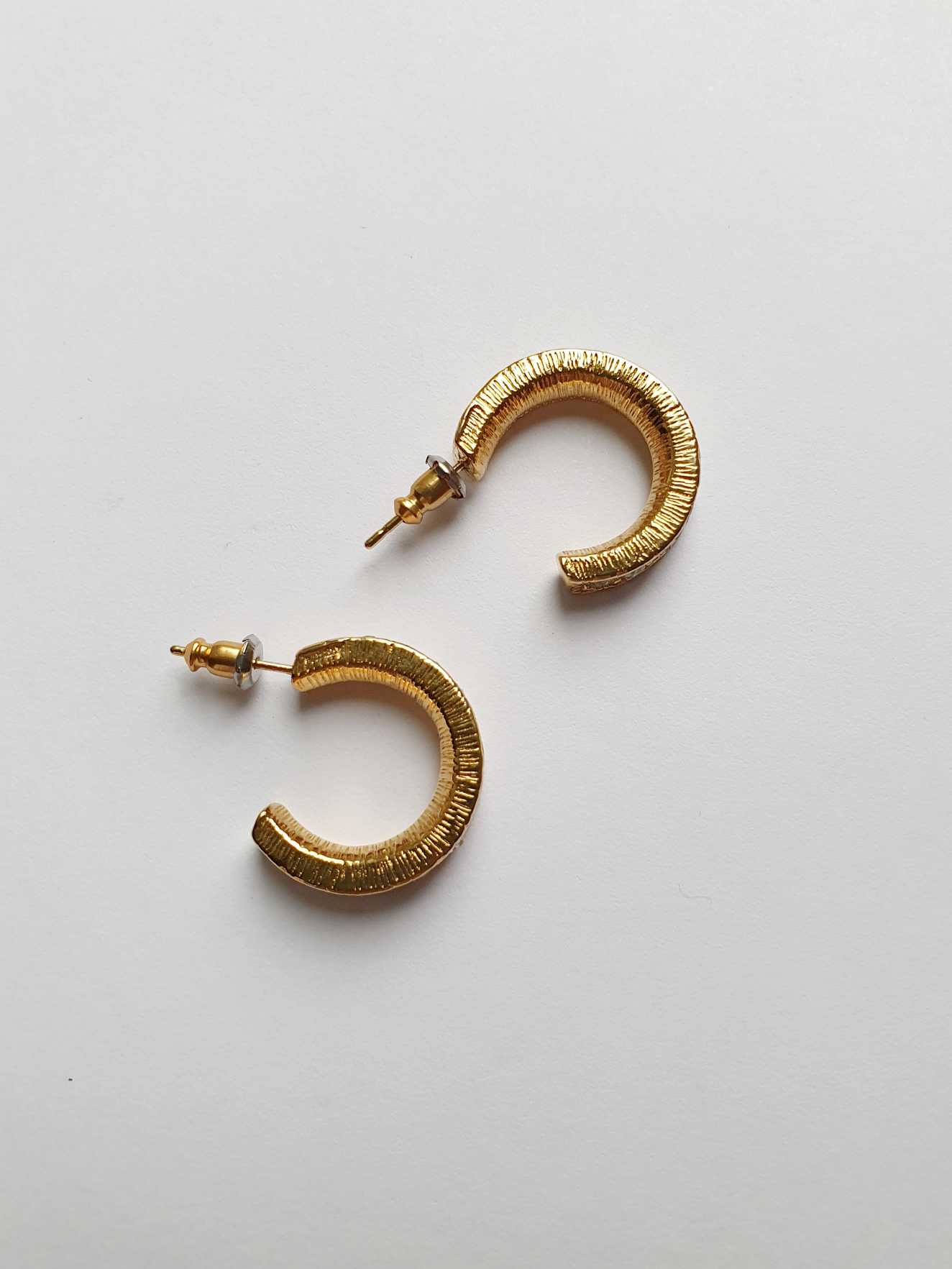 Vintage Gold Plated Crystal Hoop Earrings - Image 4