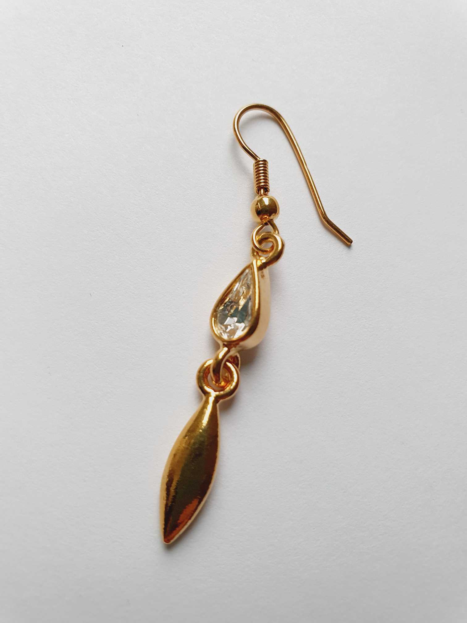 Vintage Gold Plated Drop Crystal Earrings - Image 4