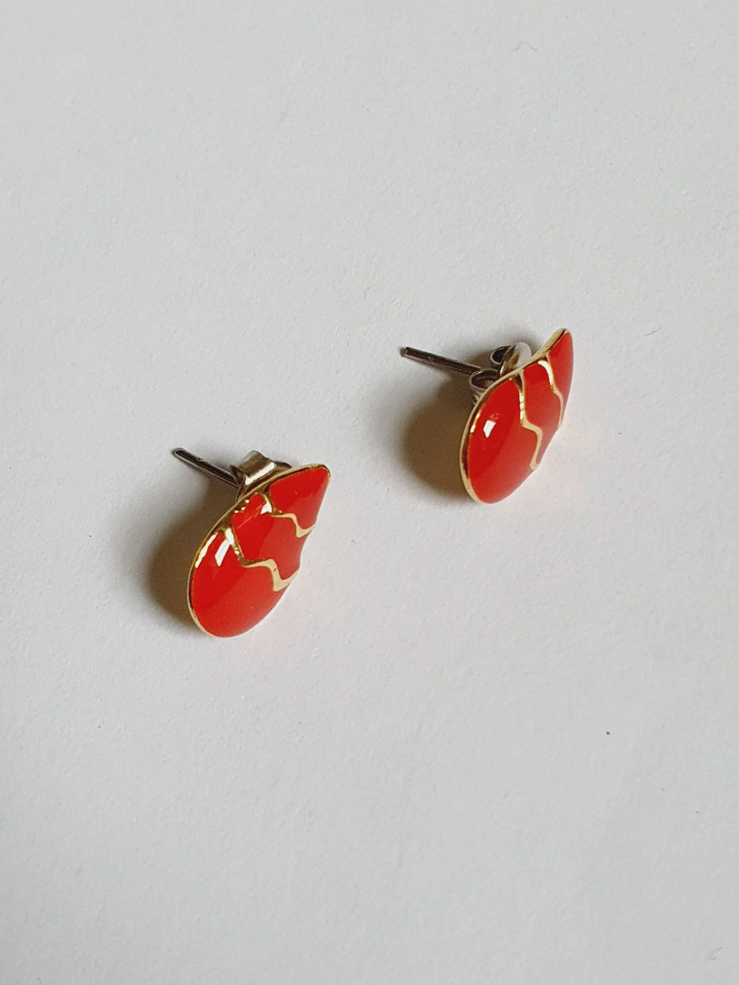 Vintage Gold Plated Earrings - Image 2