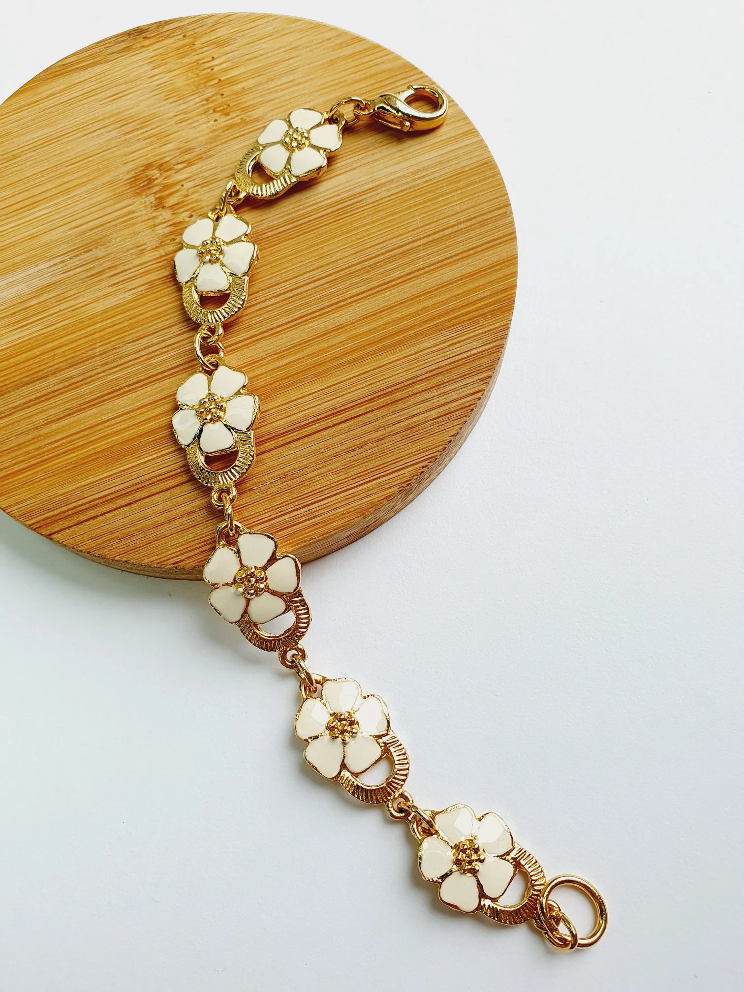 Vintage Gold Plated & Enamel Flower Bracelet - Image 3