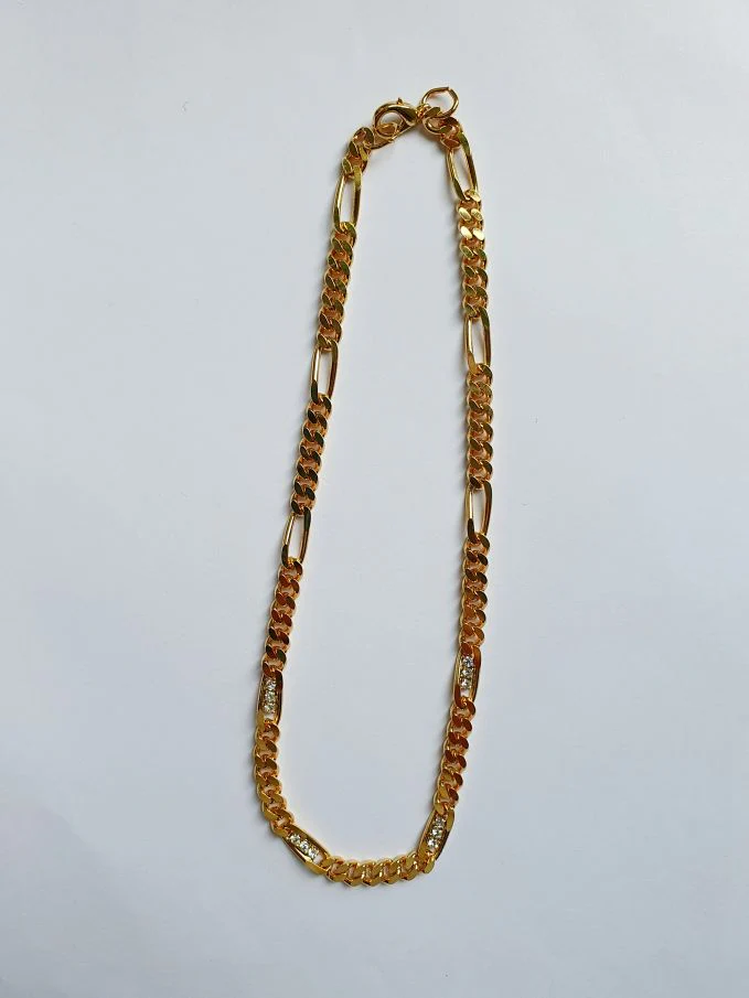 Vintage Gold Plated Figaro Chain Necklace with Crystals - Image 4