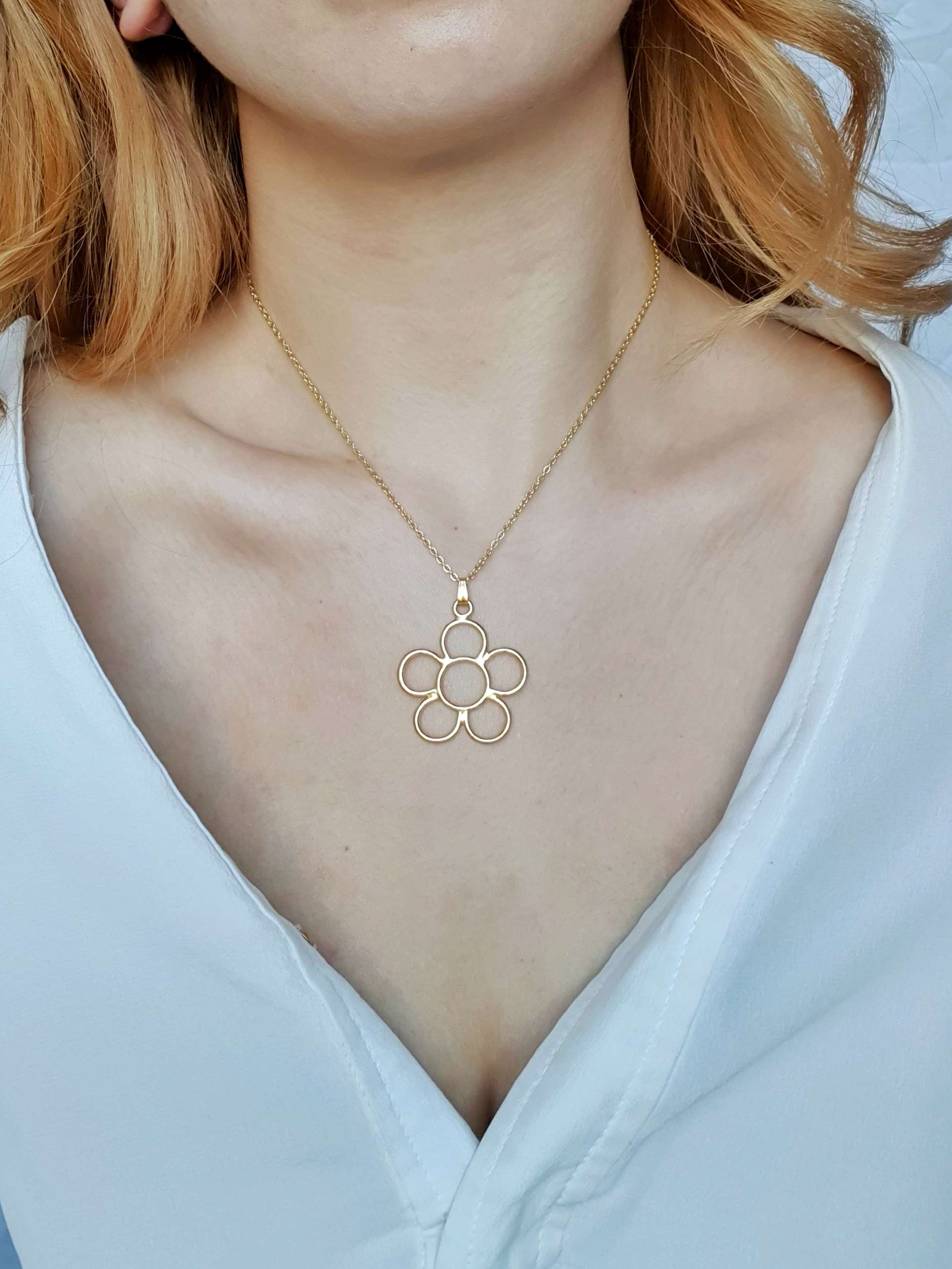 Vintage Gold Plated Fine Chain Necklace with Flower Charm - Image 2