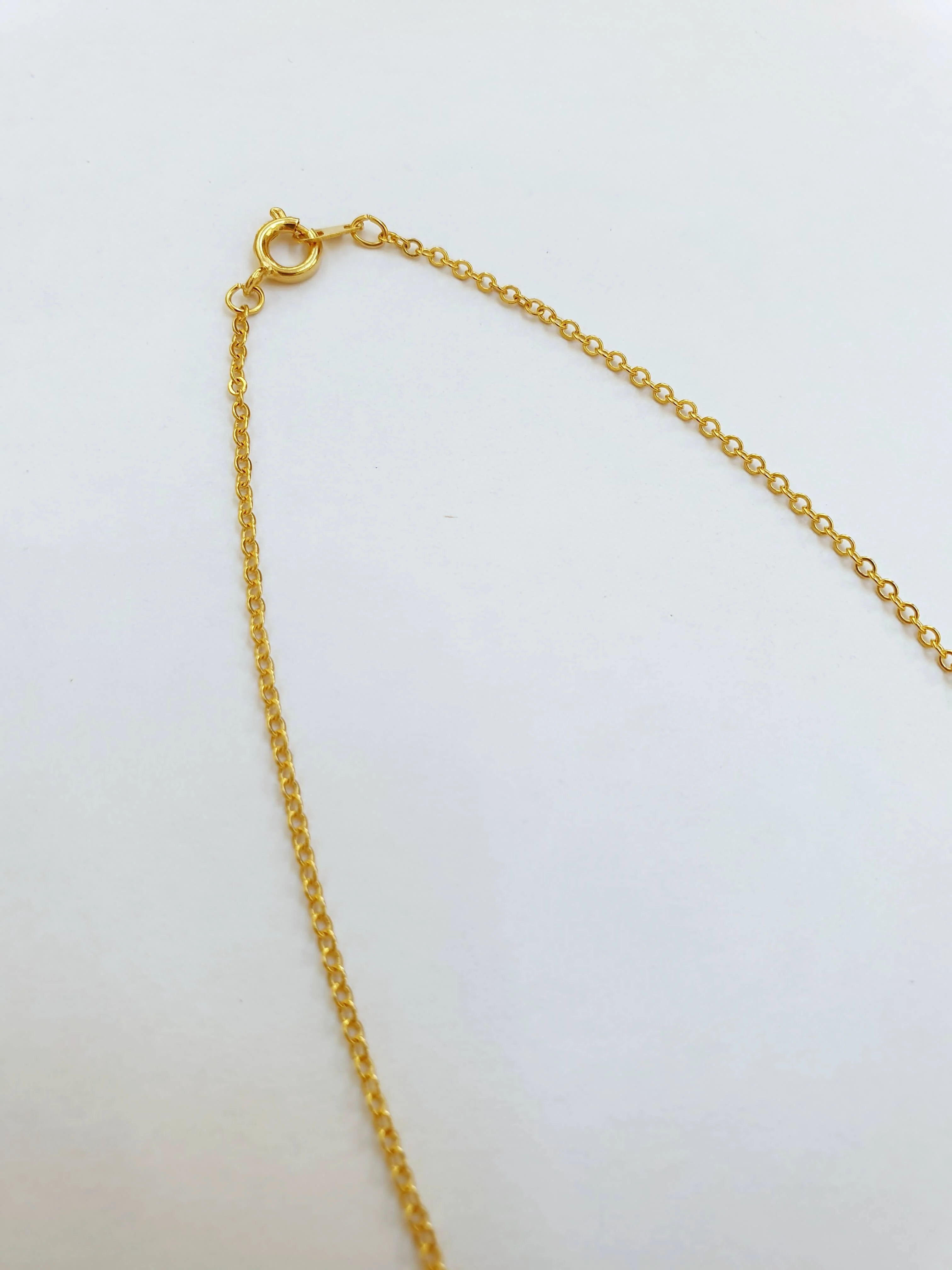 Vintage Gold Plated Fine Chain Necklace with Pearl & Crystal Charm - Image 9
