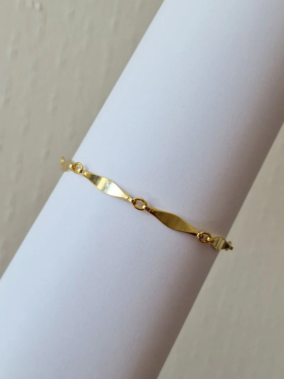 Vintage Gold Plated Flat Link Chain Bracelet - Image 2