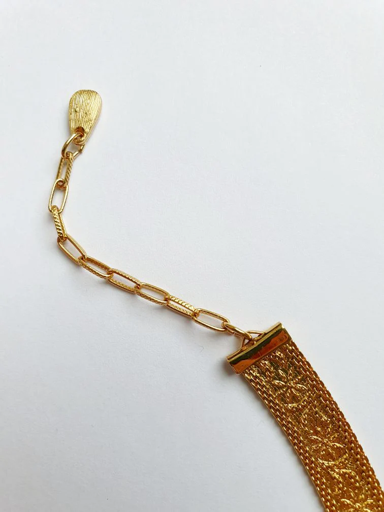 Vintage Gold Plated Flat Mesh Chain Necklace - Image 7