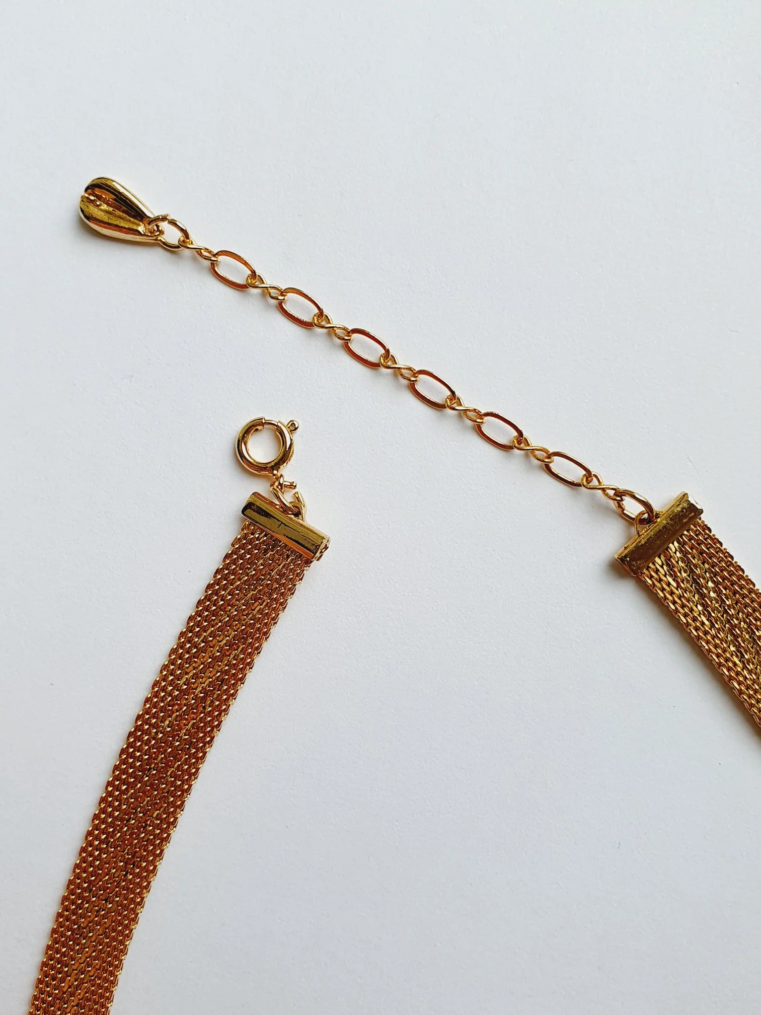 Vintage Gold Plated Flat Mesh Chain Necklace - Image 5