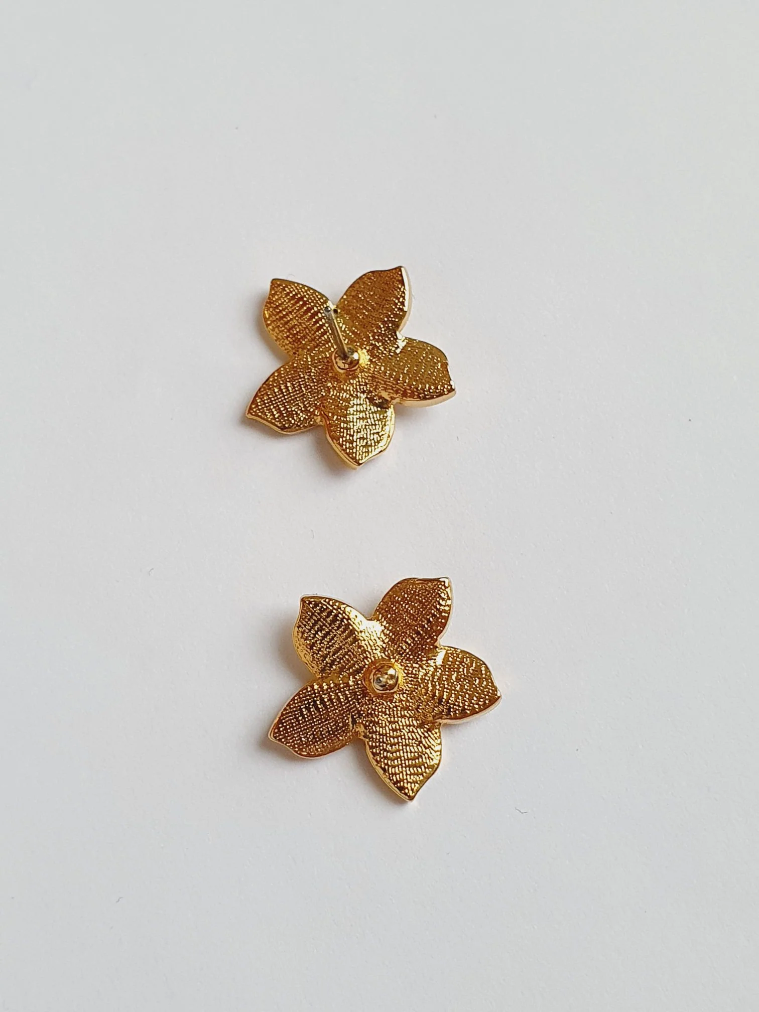 Vintage Gold Plated Flower Stud Earrings - Image 3