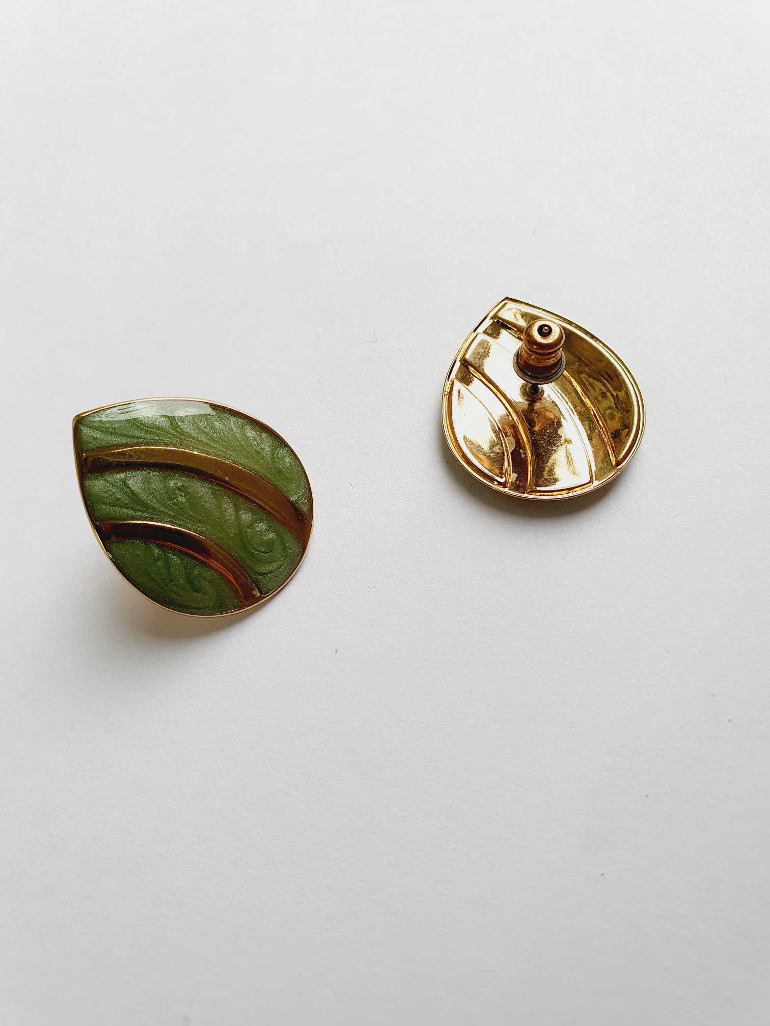 Vintage Gold Plated Green Enamel Teardrop Stud Earrings - Image 3