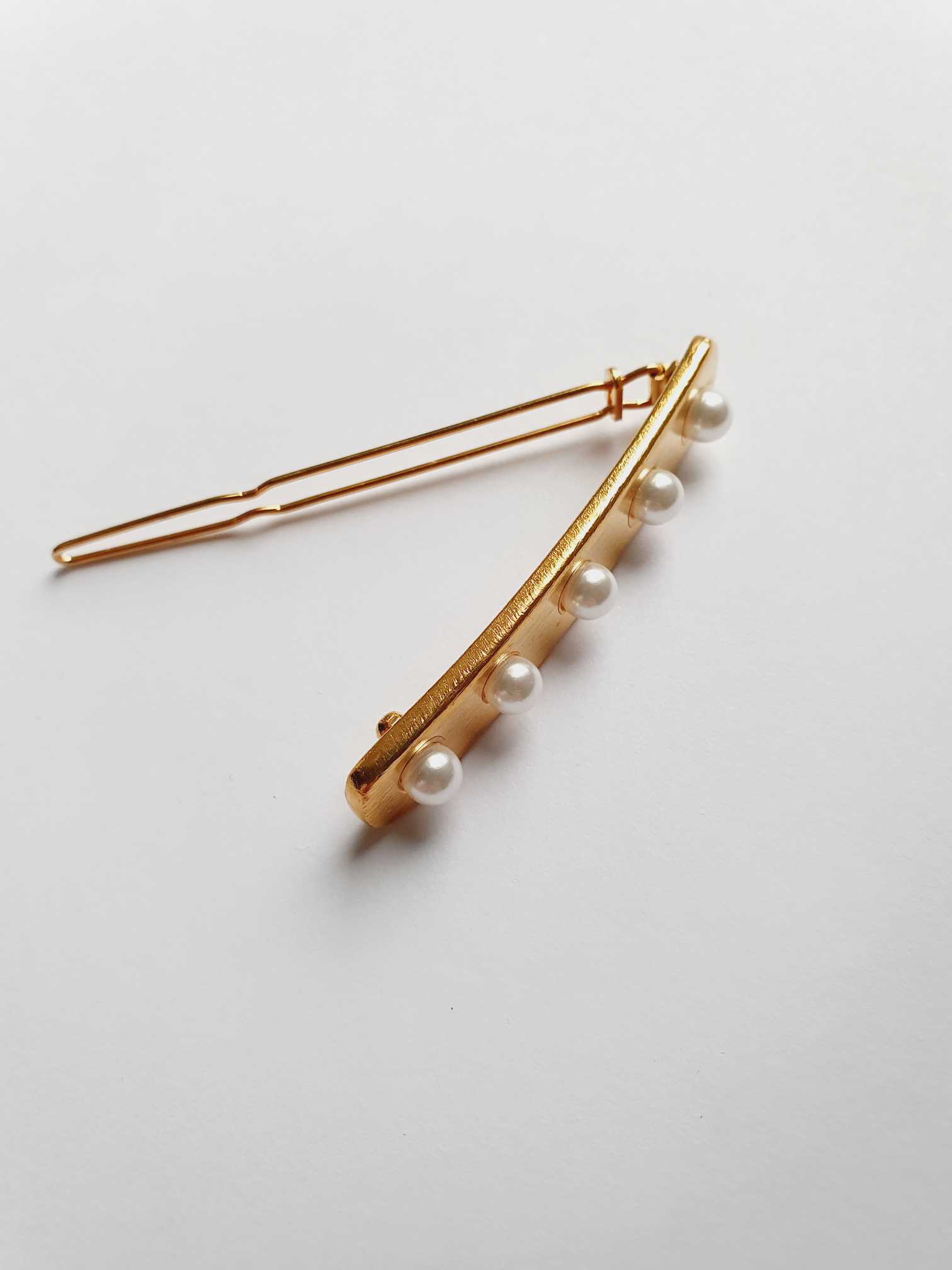 Vintage Gold Plated Hair Clip with Pearls - Image 3