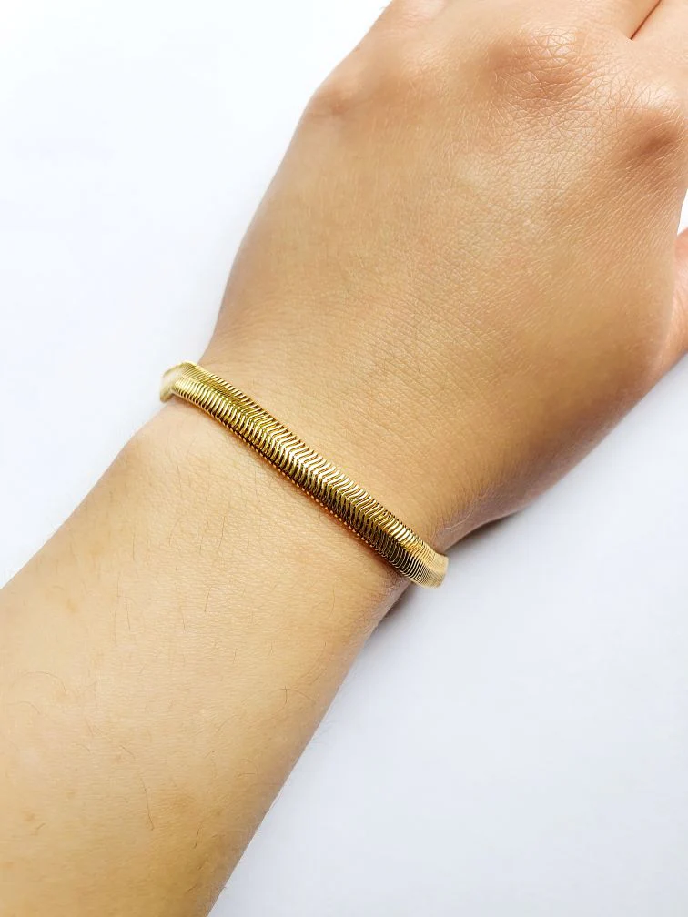 Vintage Gold Plated Herringbone Chain Bracelet - Image 2