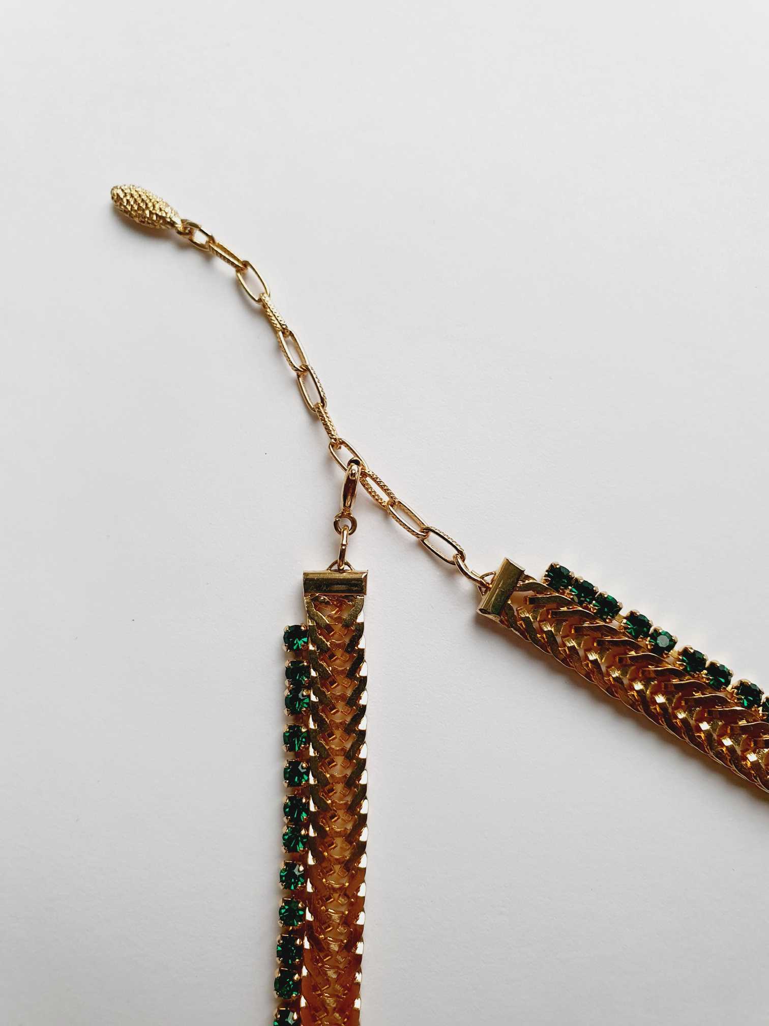 Vintage Gold Plated Herringbone Chain Necklace with Emerald Crystals - Image 3