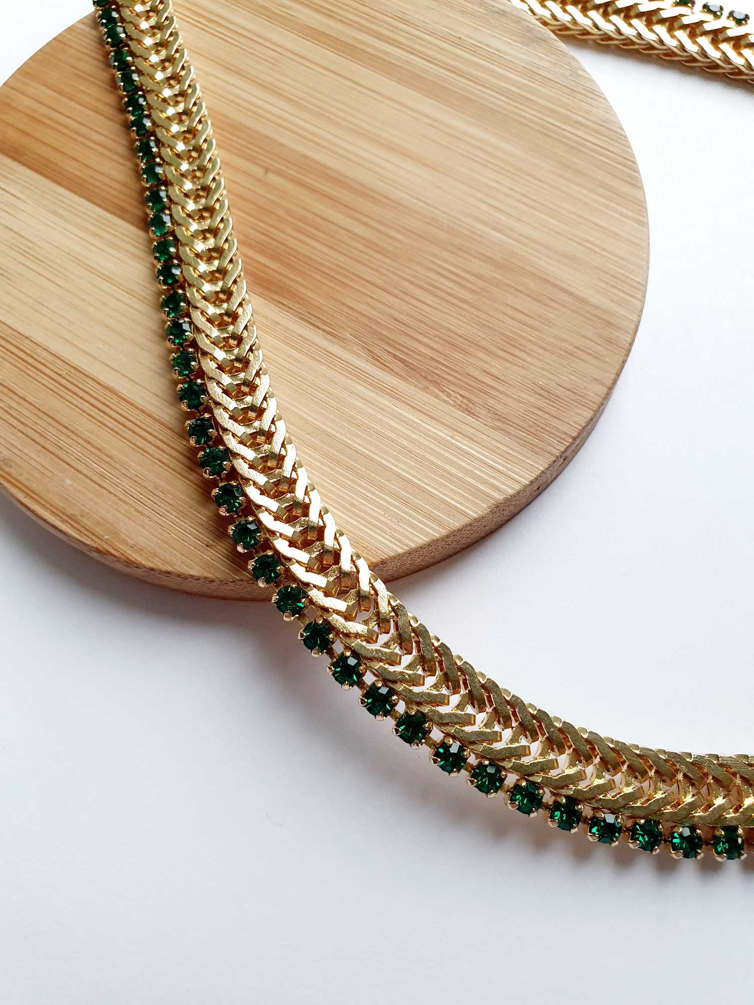Vintage Gold Plated Herringbone Chain Necklace with Emerald Crystals - Image 5