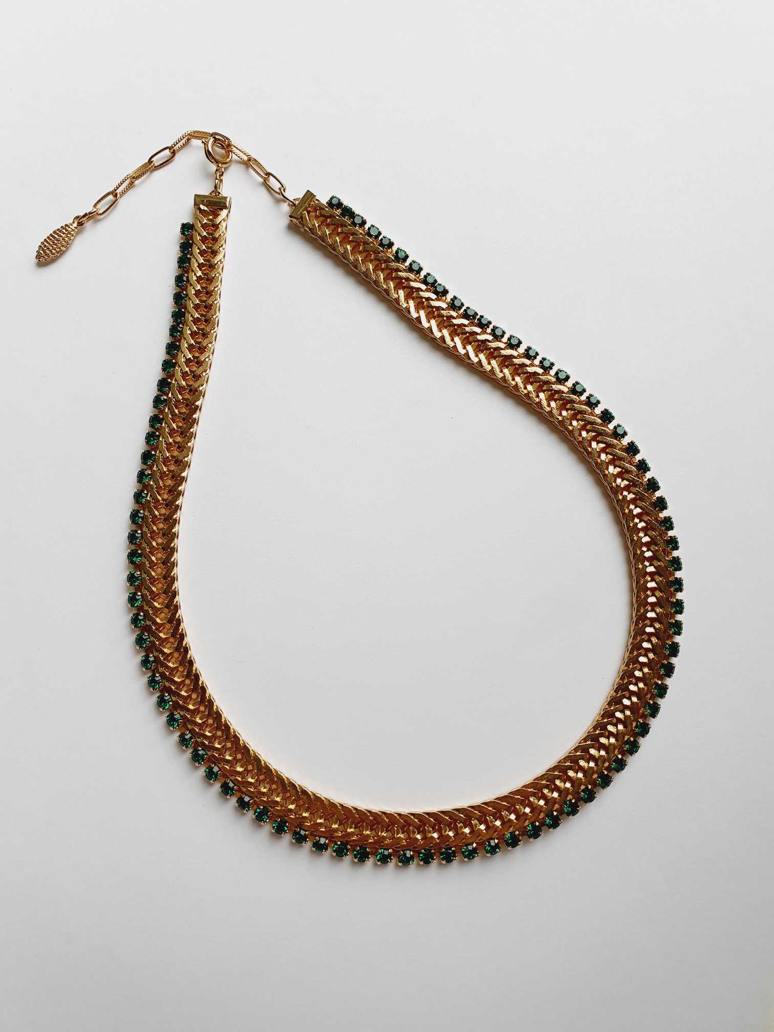 Vintage Gold Plated Herringbone Chain Necklace with Emerald Crystals - Image 6