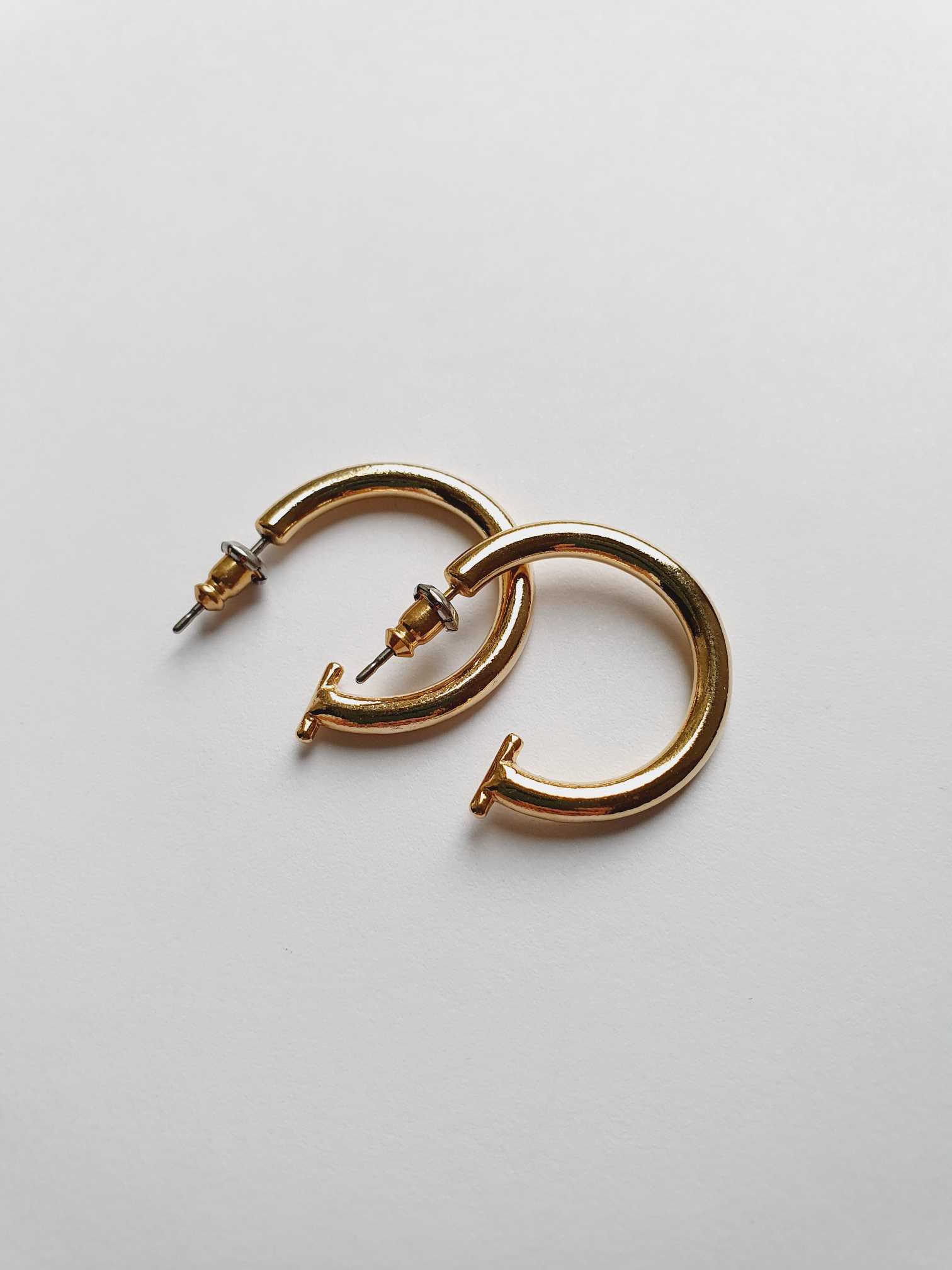 Vintage Gold Plated Hoop Earrings - Image 5