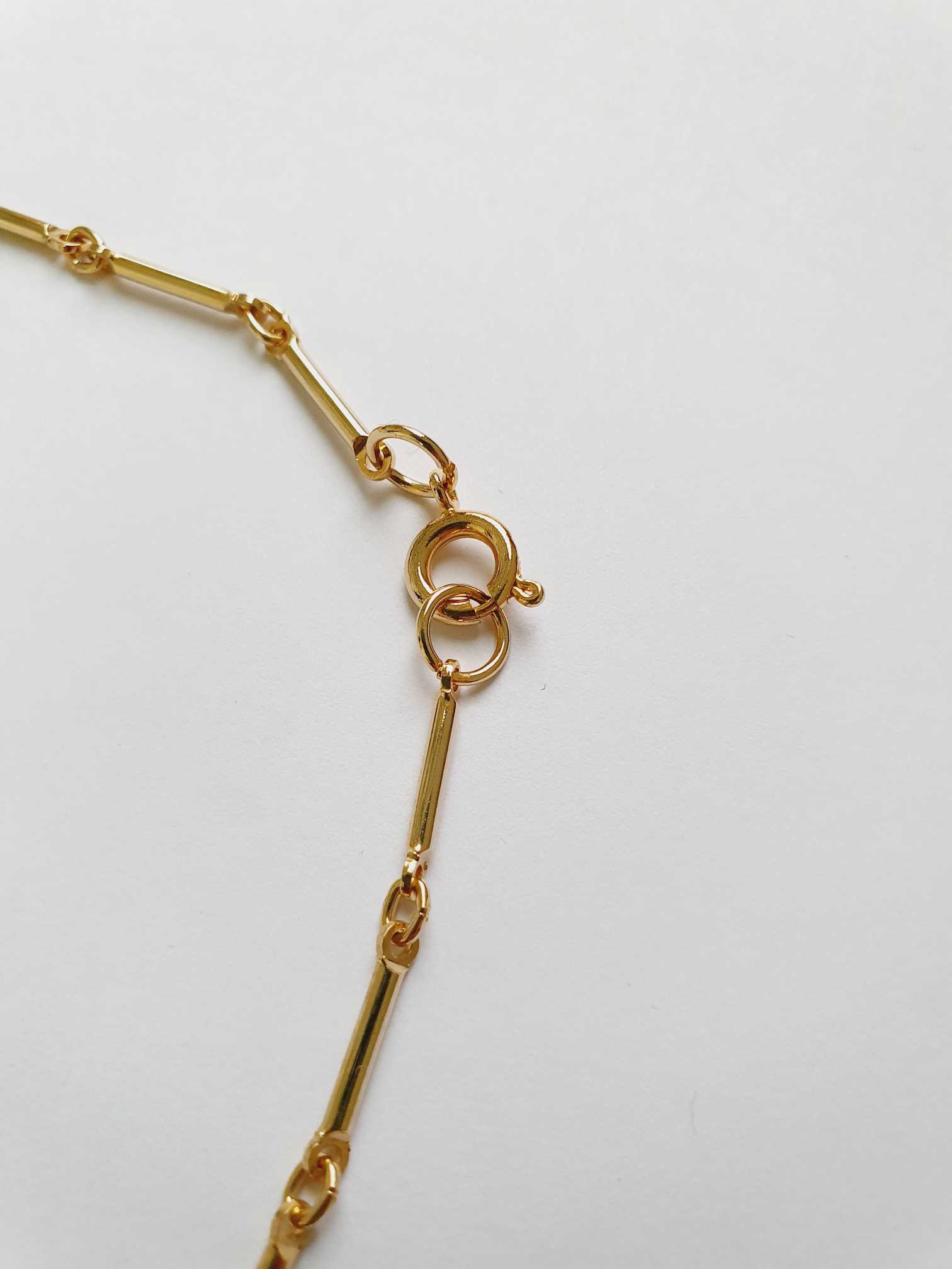 Vintage Gold Plated Minimal Chain Necklace - Image 7