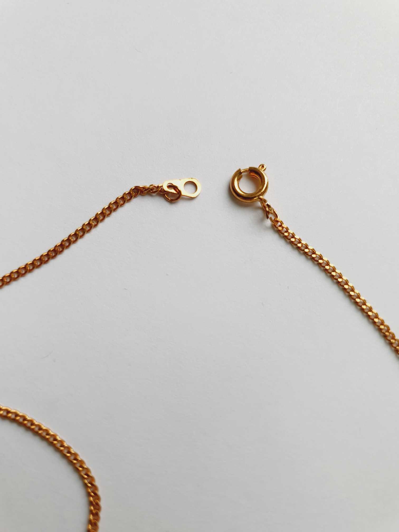 Vintage Gold Plated Pear Leaf Earring & Necklace Set - Image 11