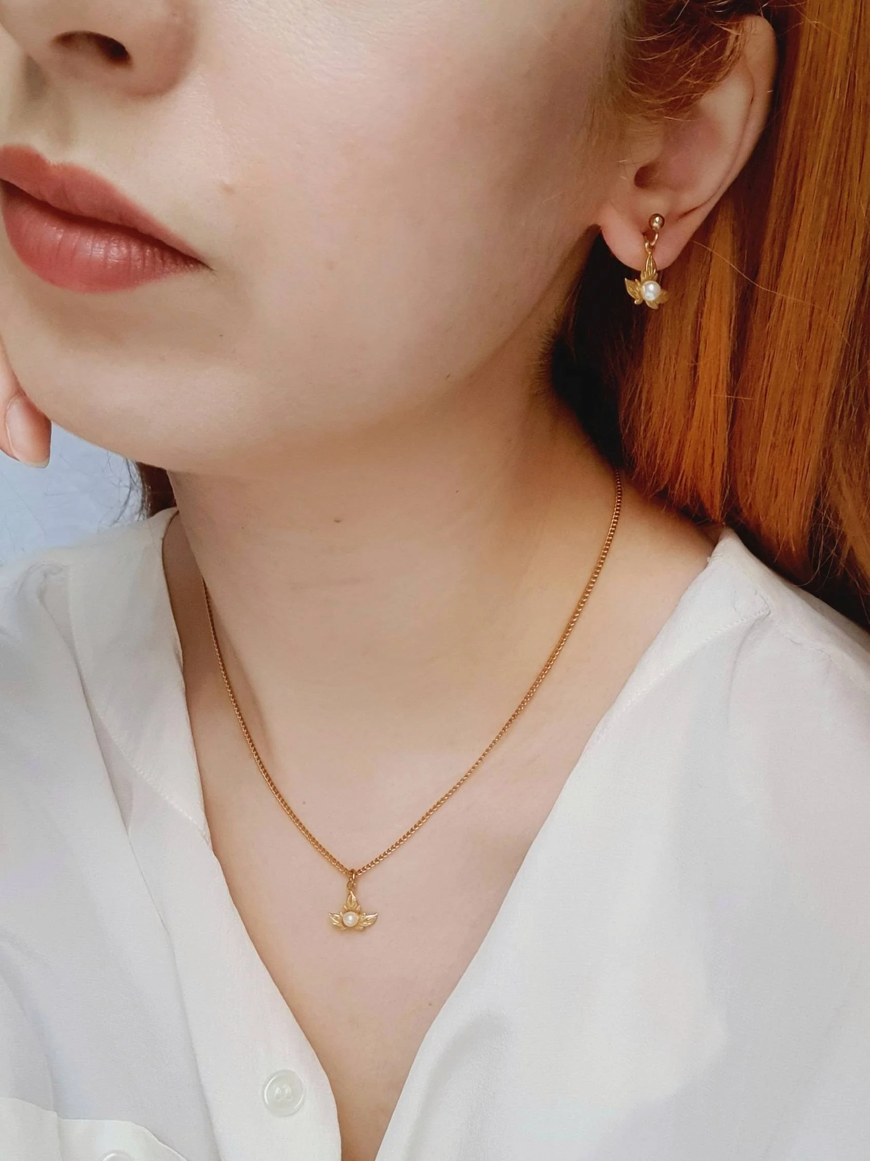 Vintage Gold Plated Pear Leaf Earring & Necklace Set - Image 2