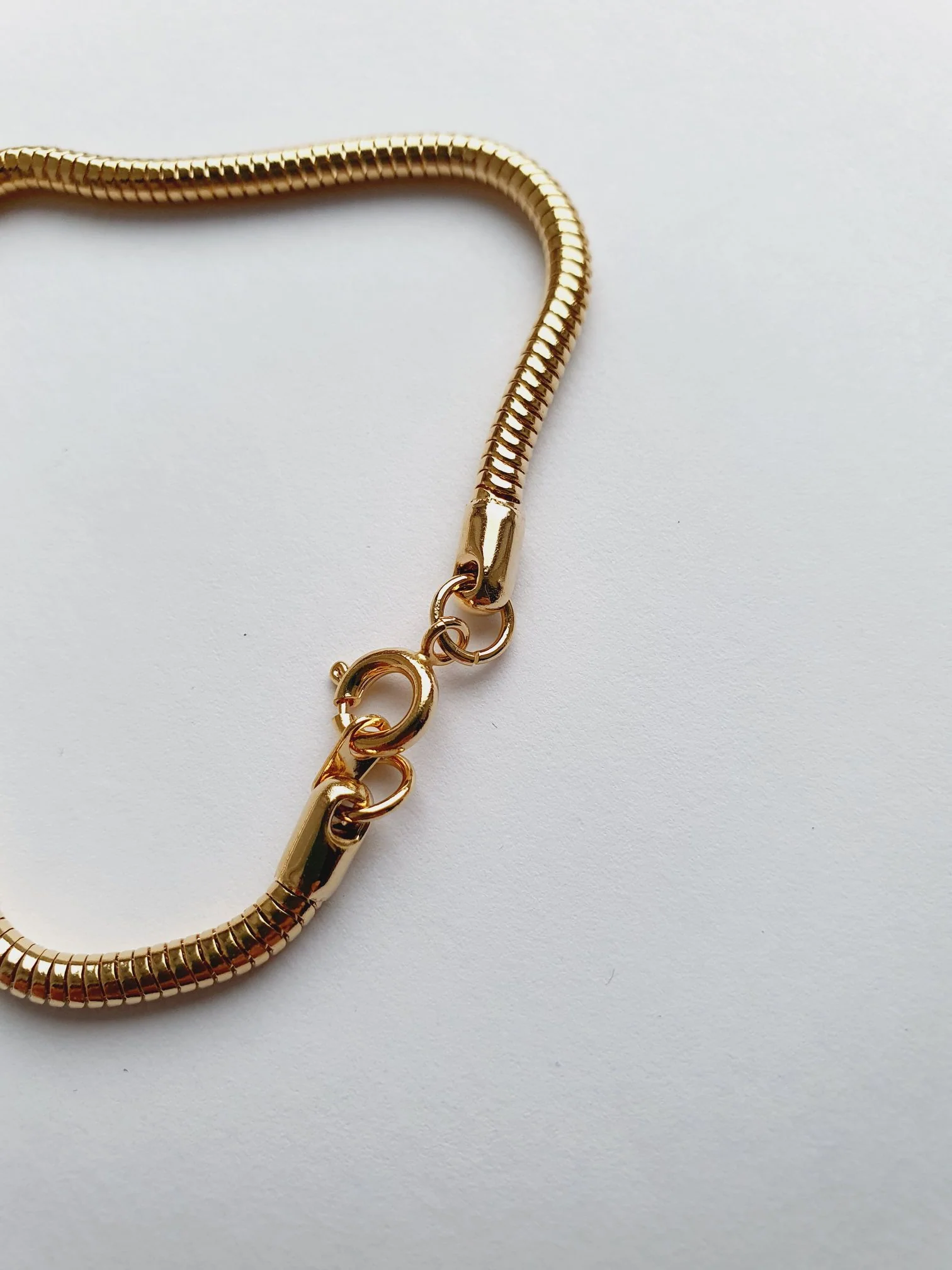 Vintage Gold Plated Round Chain Bracelet - Image 3