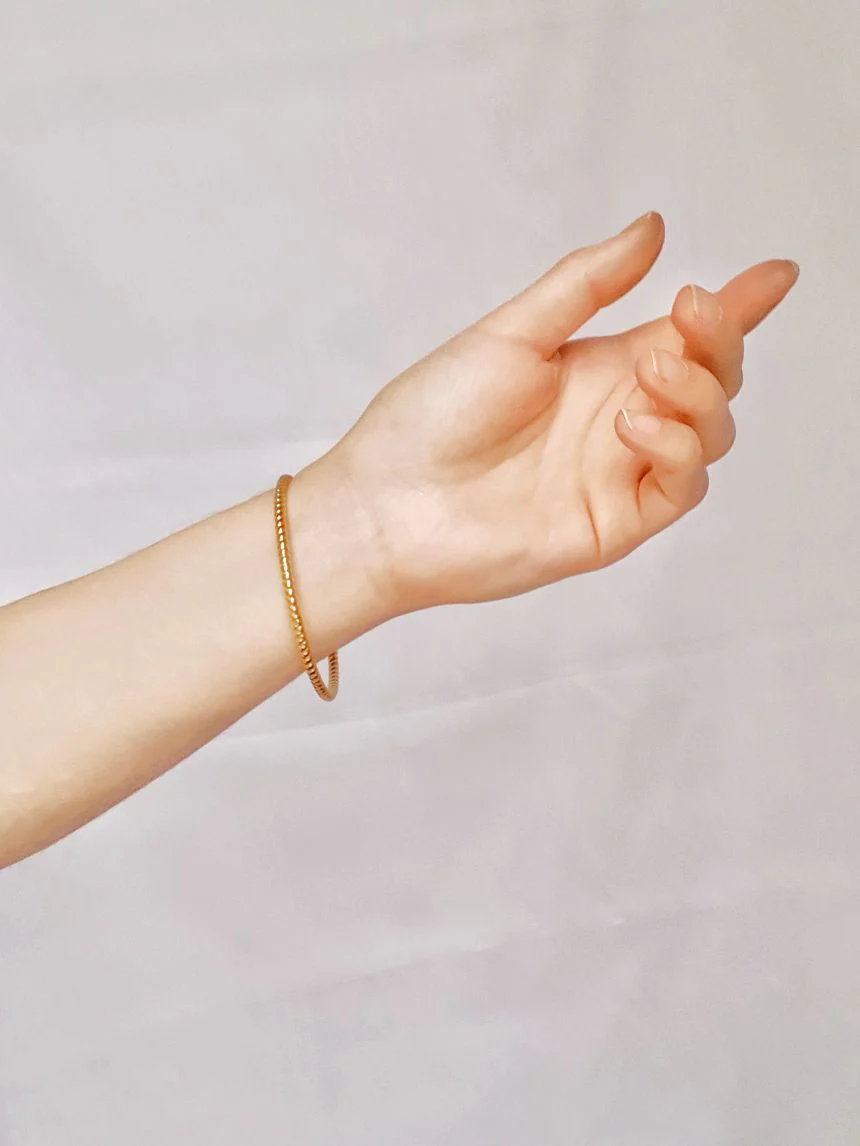 Vintage Gold Plated Round Twist Bangle Bracelet - Image 2