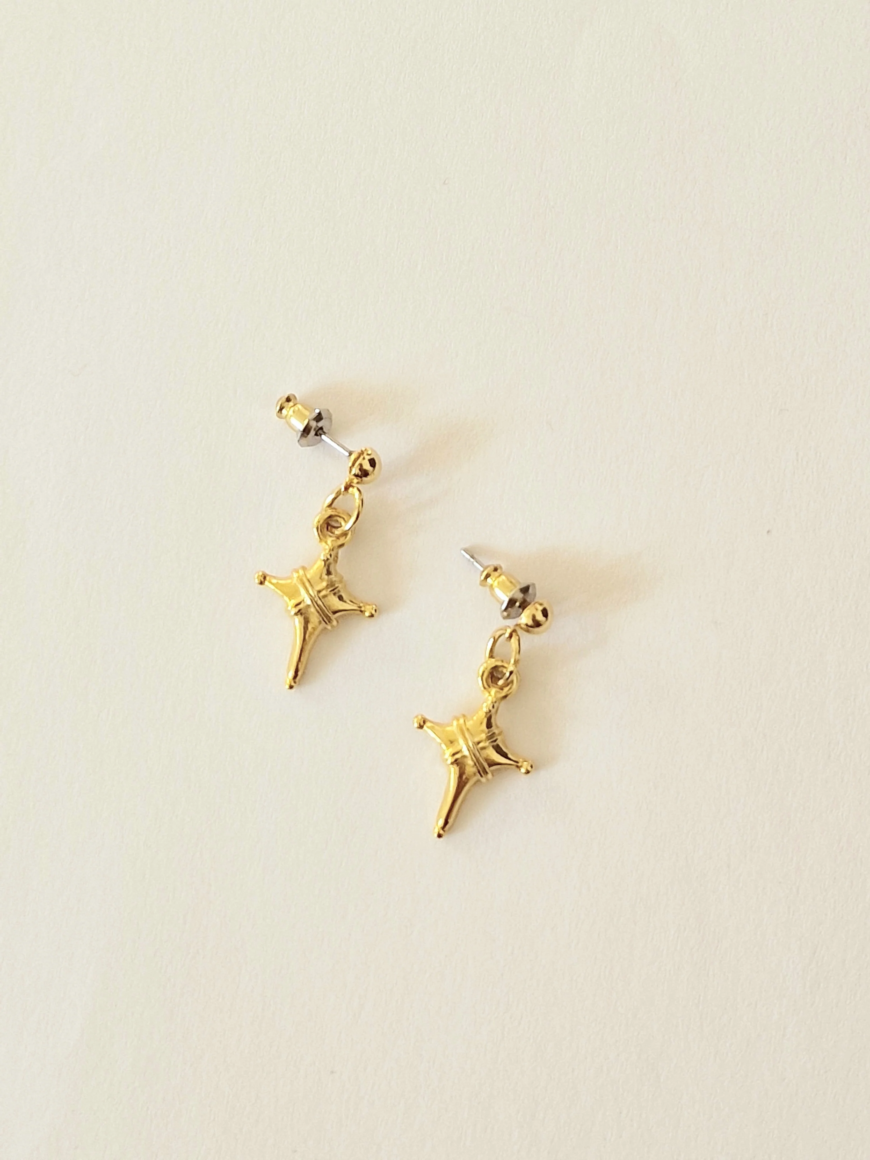 Vintage Gold Plated Small Star Drop Earrings - Image 3