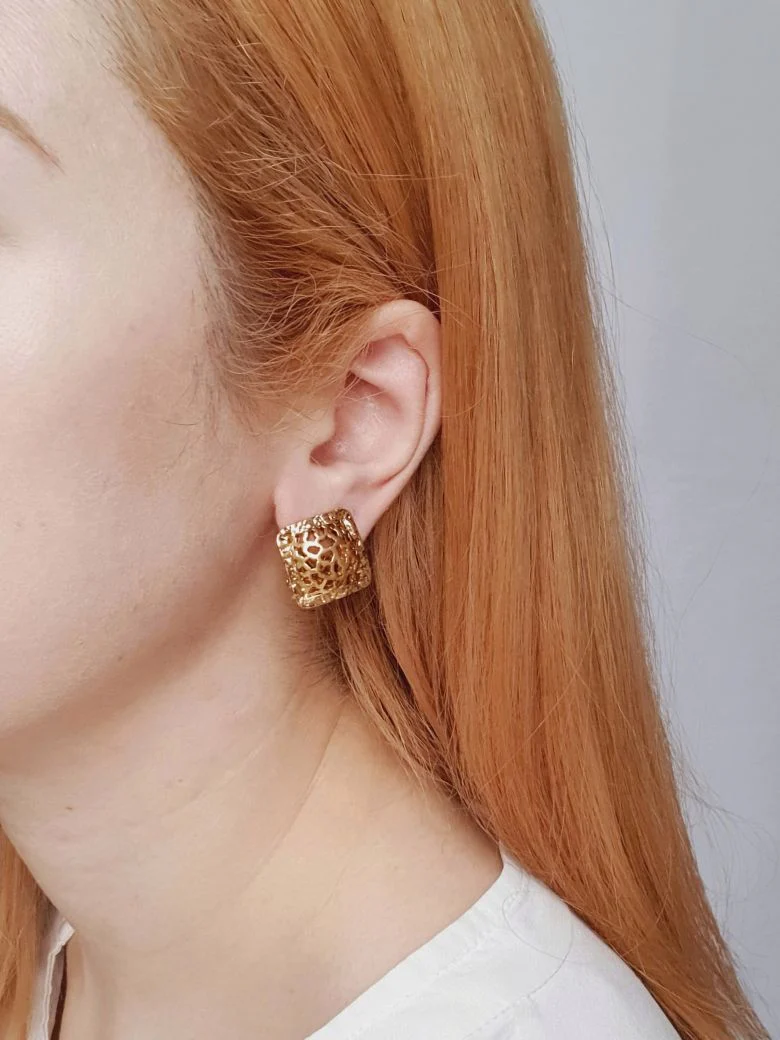 Vintage Gold Plated Square Clip On Earrings - Image 2