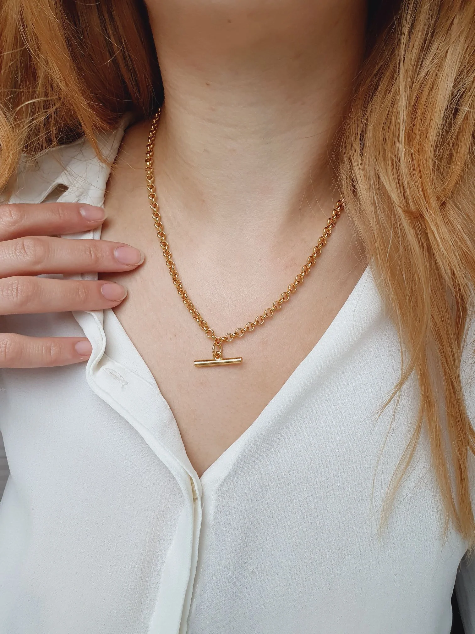 Vintage Gold Plated T-bar Rolo Chain Necklace - Image 2