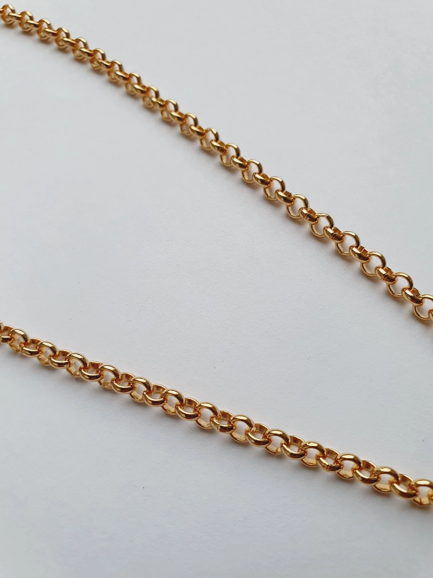 Vintage Gold Plated T-bar Rolo Chain Necklace - Image 6