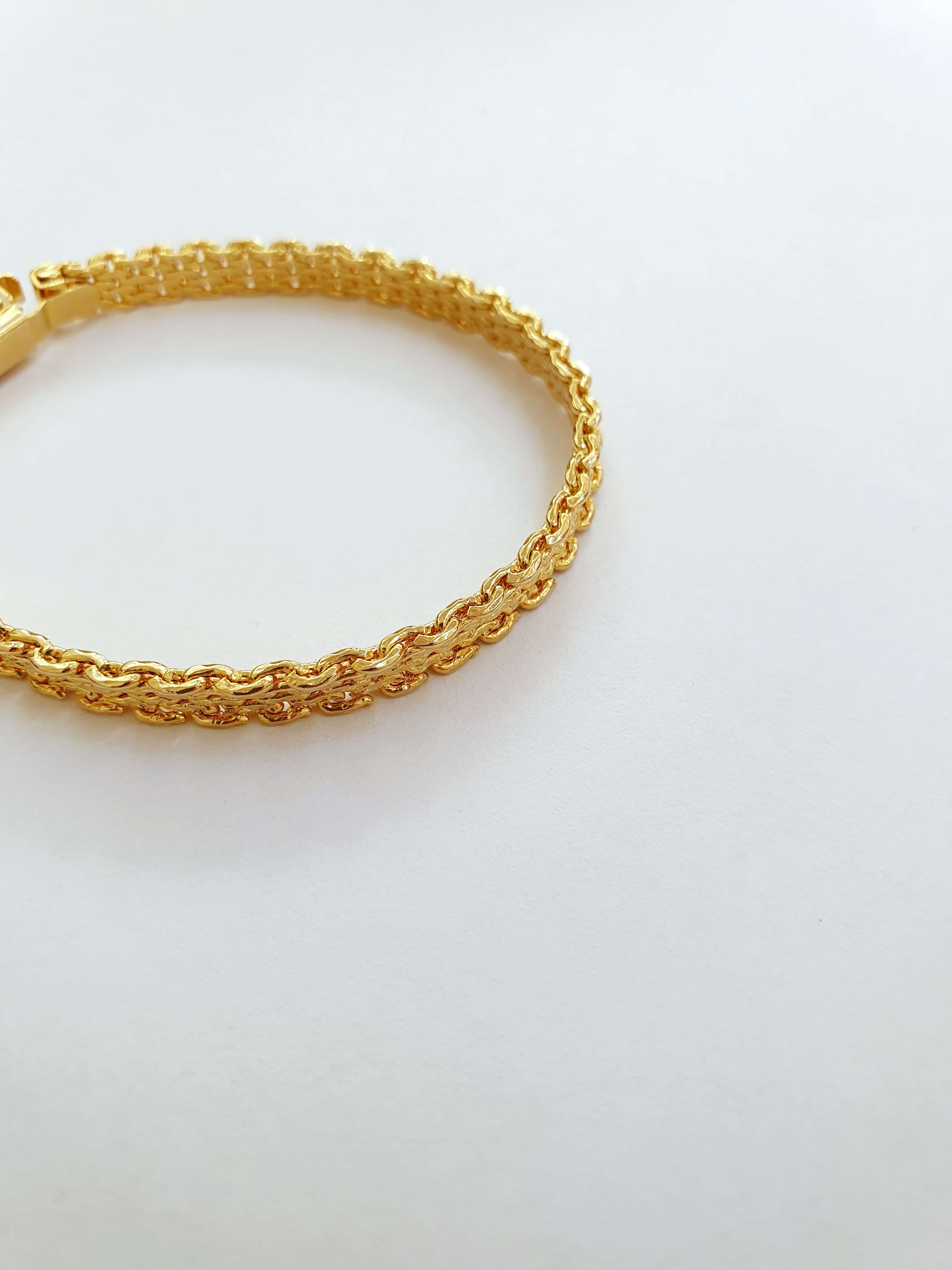 Vintage Gold Plated Textured Mesh Chain Bracelet - Image 4