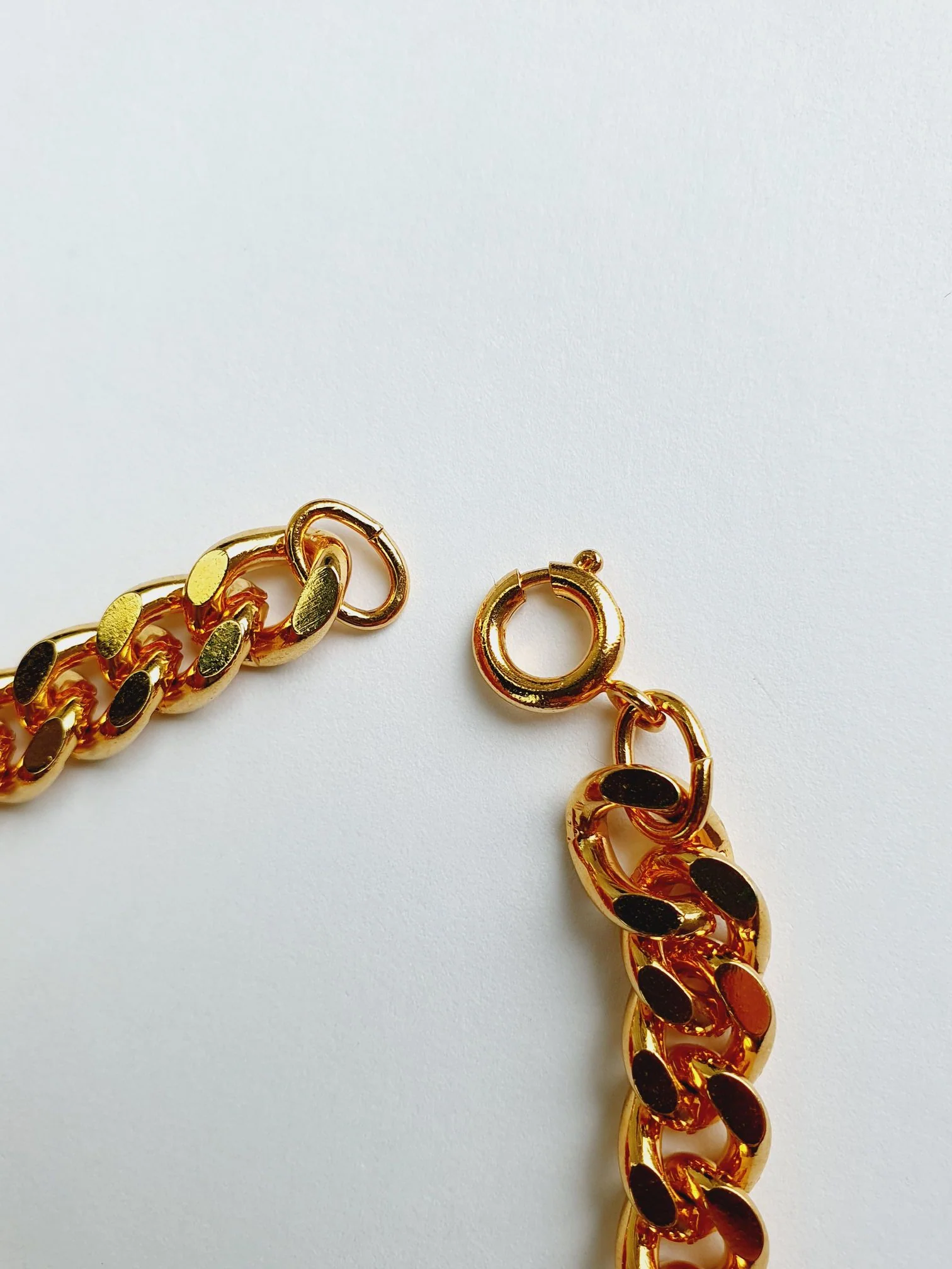 Vintage Gold Plated Thick Curb Chain Necklace - Image 4
