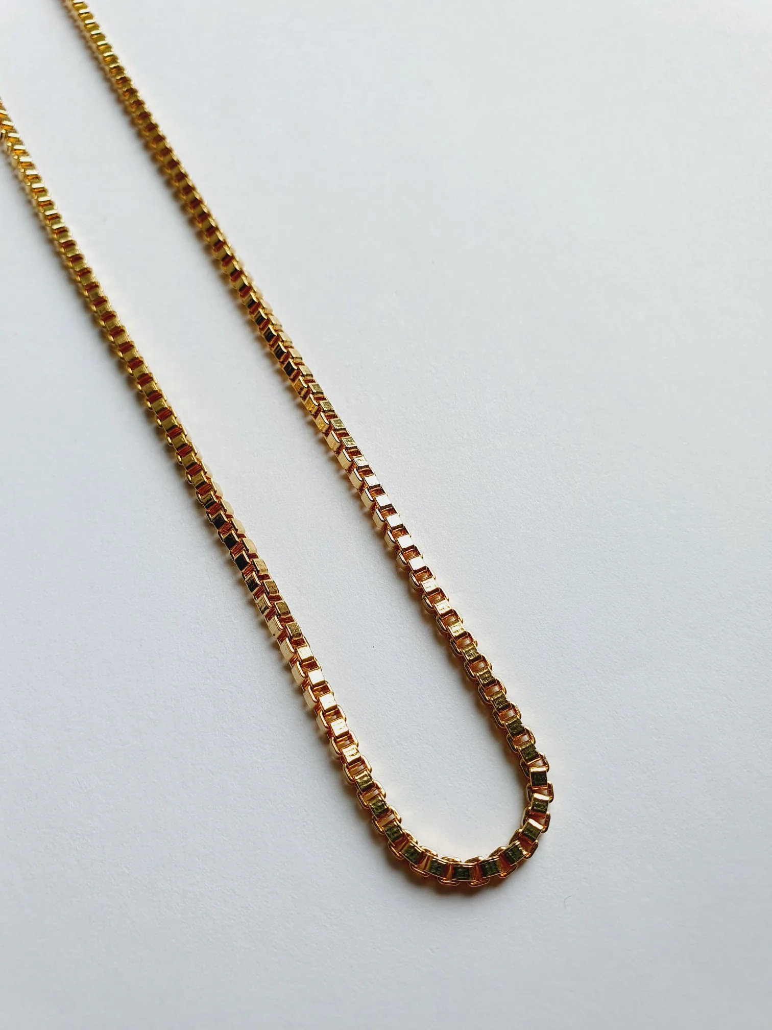 Vintage Gold Plated Thin Box Chain Necklace - Image 6
