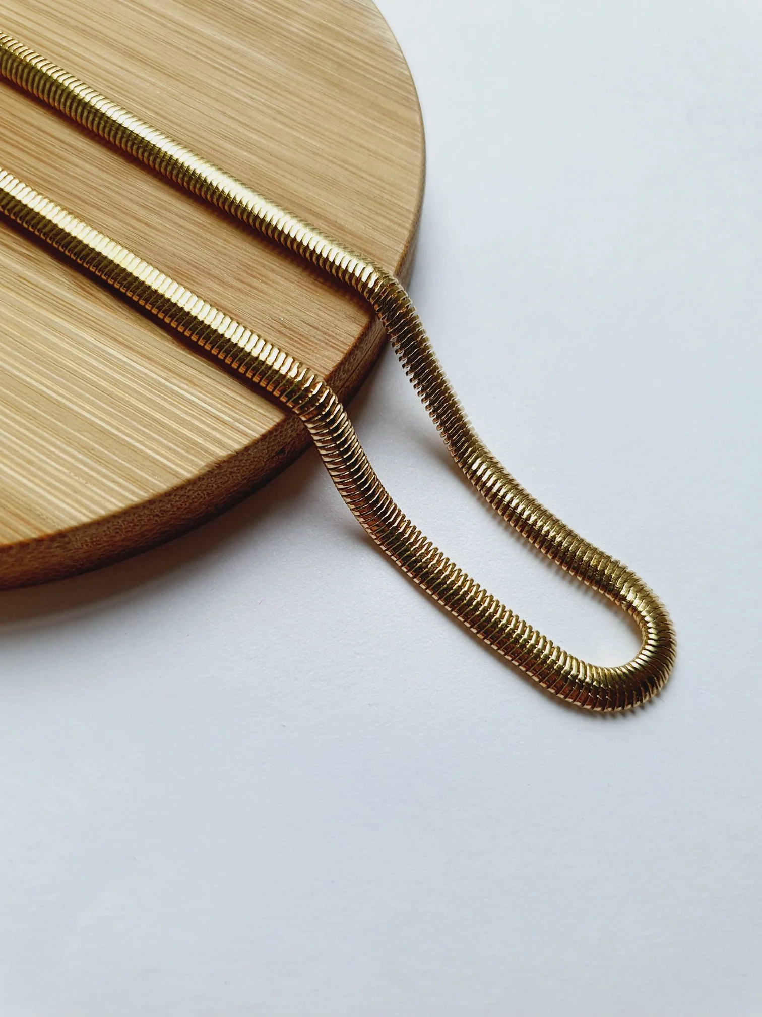 Vintage Gold Plated Thin Herringbone Chain Necklace 15" - Image 2