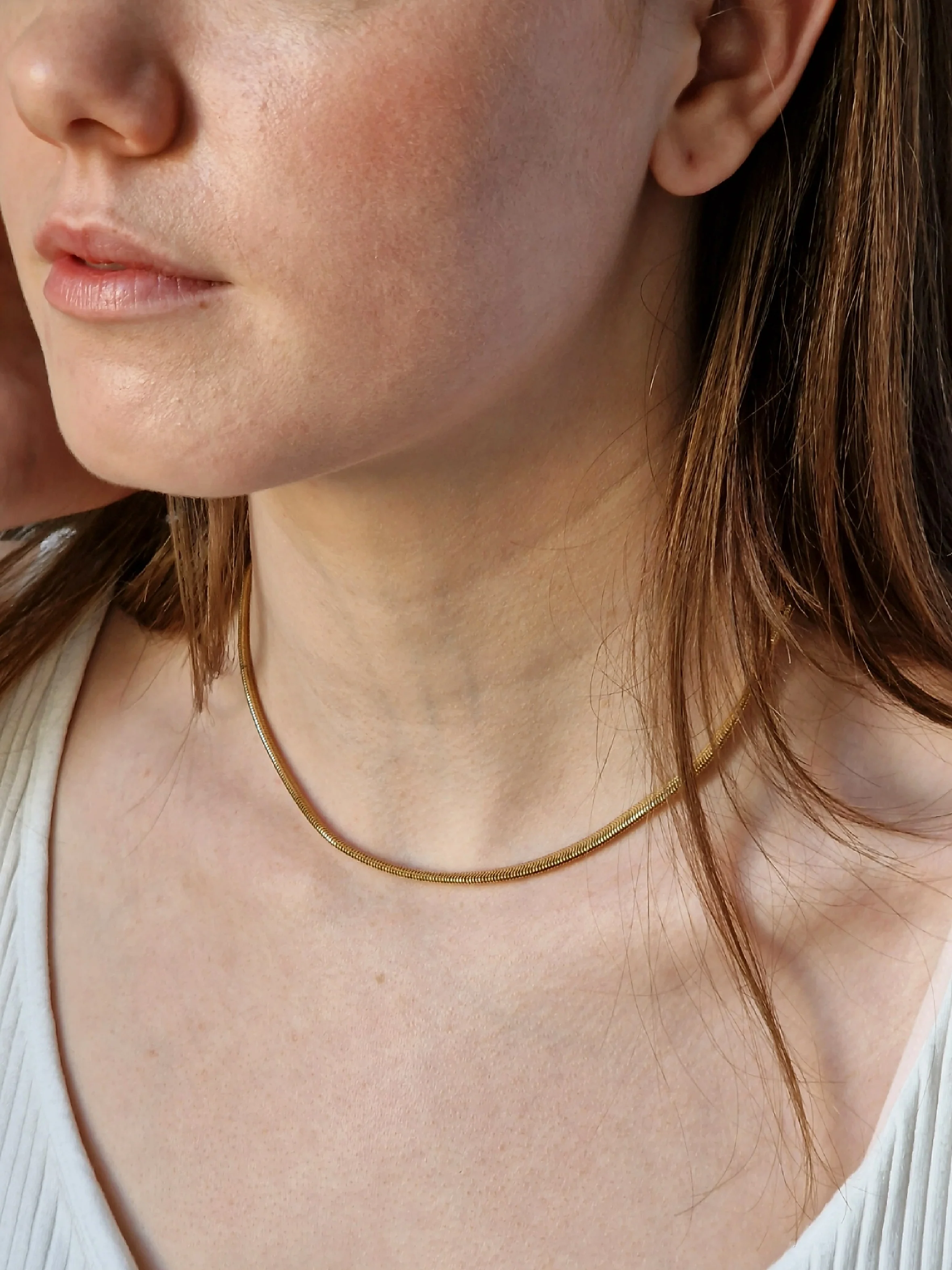 Vintage Gold Plated Thin Herringbone Chain Necklace 15" - Image 3
