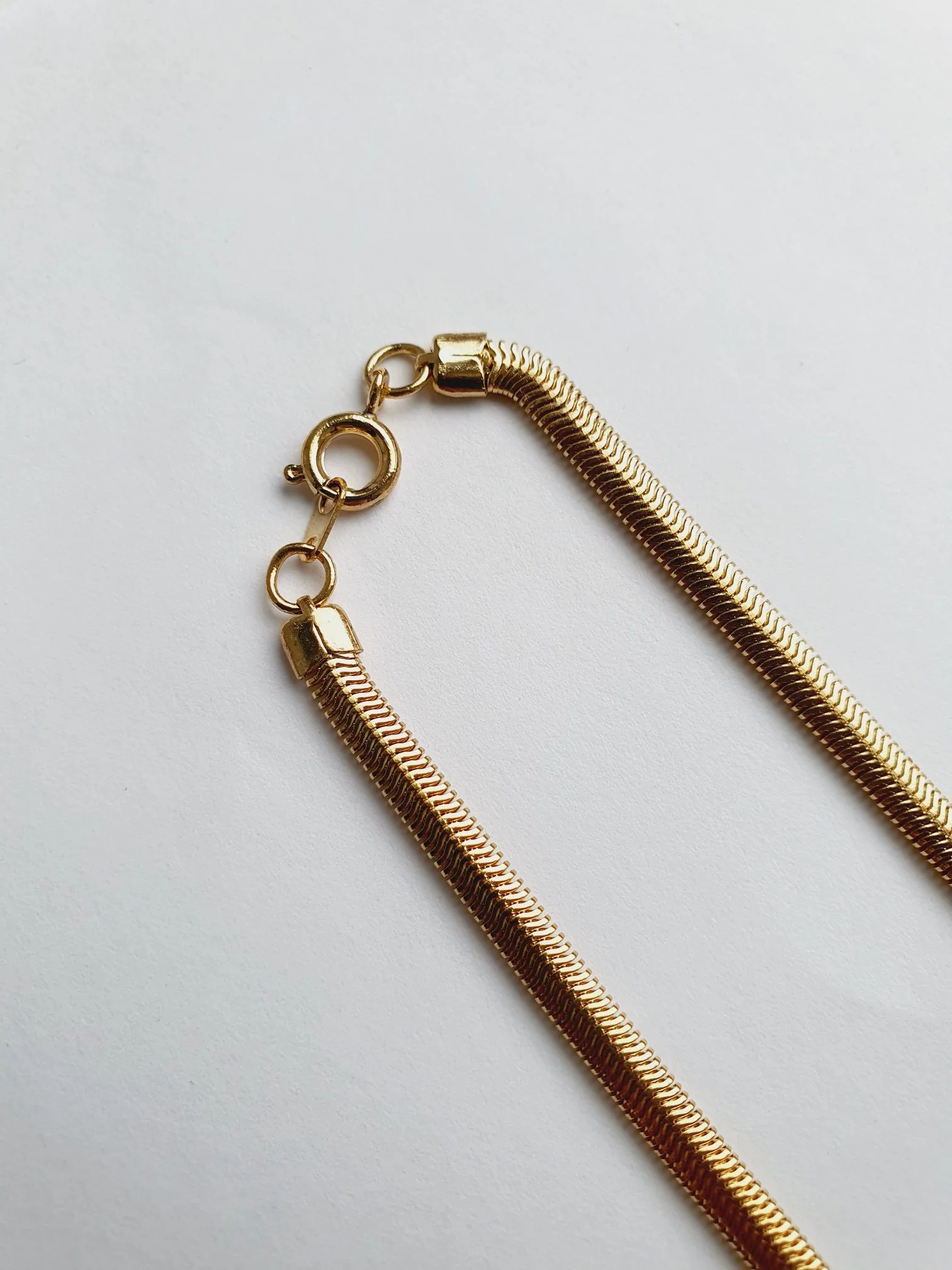 Vintage Gold Plated Thin Herringbone Chain Necklace 18" - Image 7