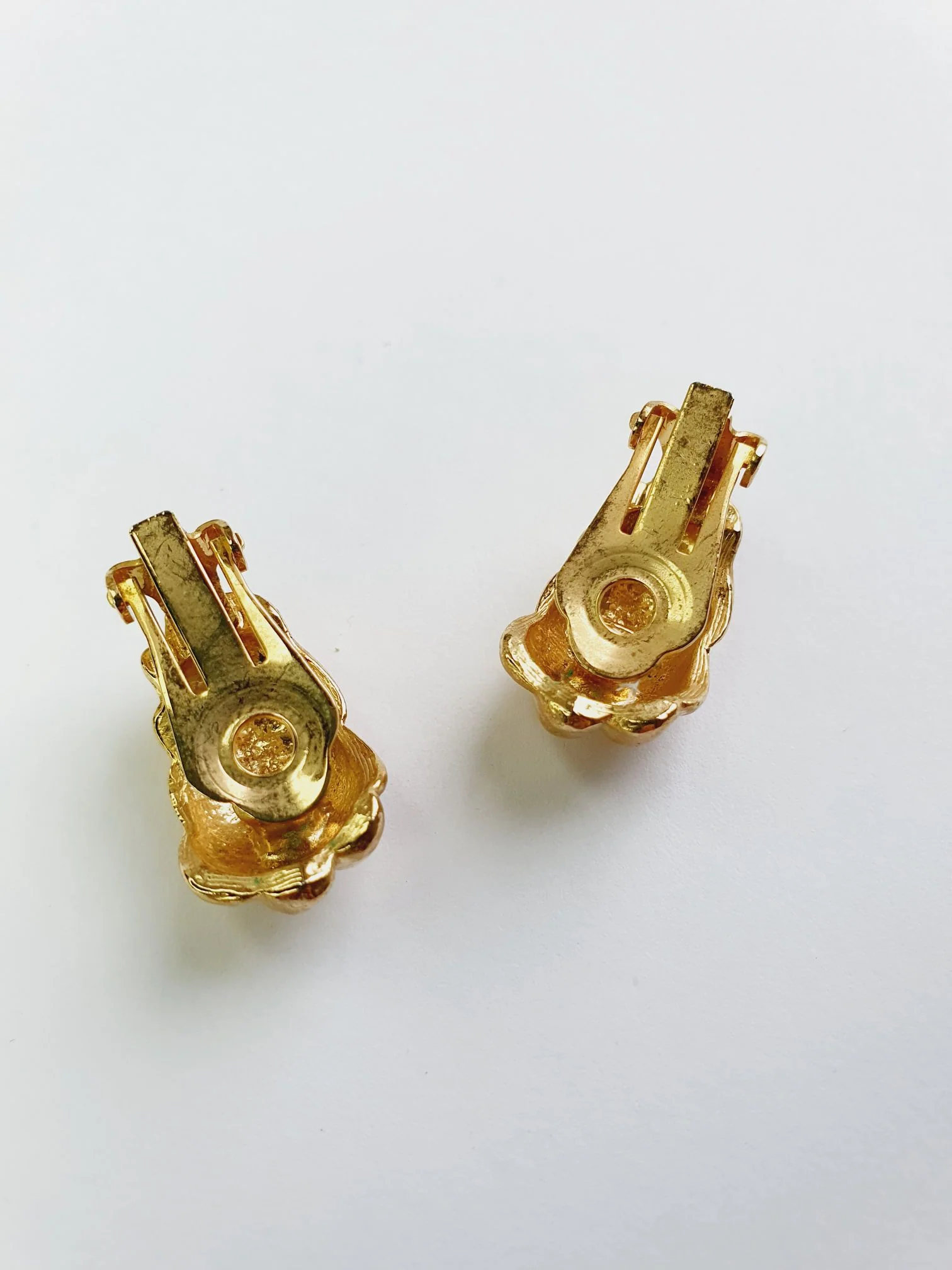 Vintage Gold Toned 1980s Clip On Earrings - Image 5