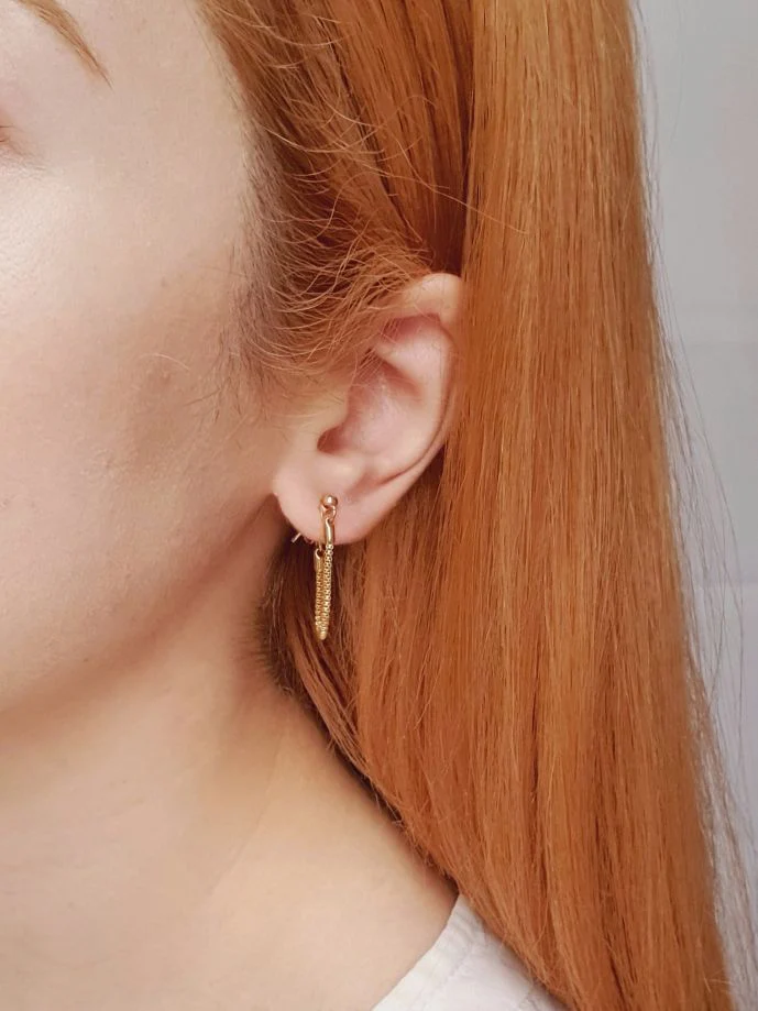 Vintage Gold Toned Chain Stud Earrings - Image 2