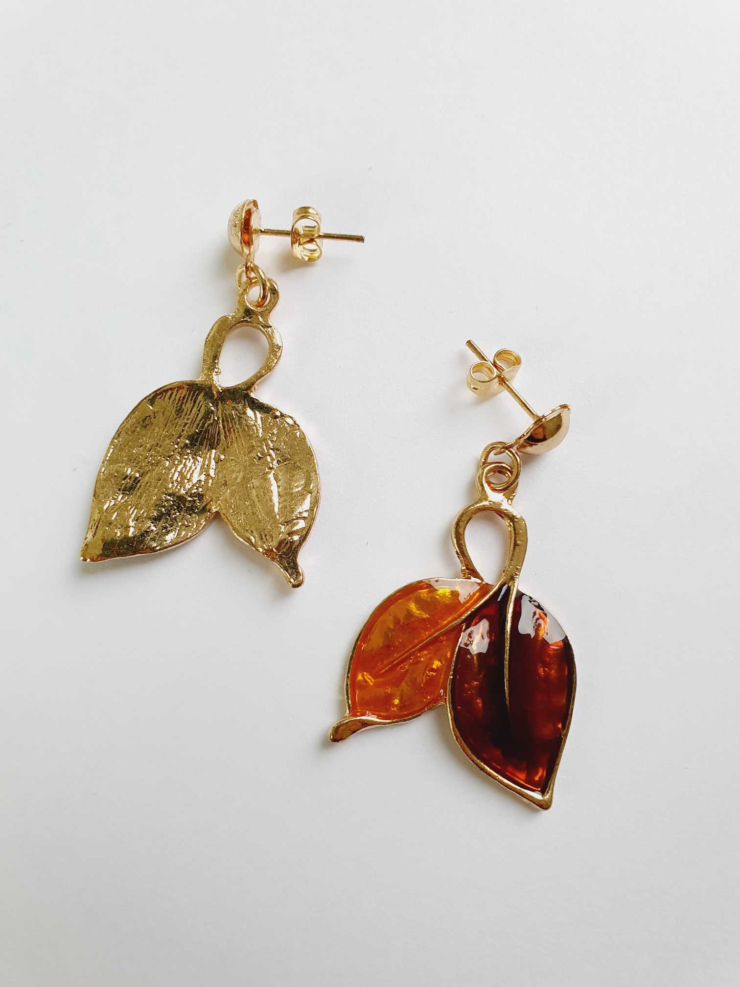 Vintage Gold Toned Enamel Leaf Earrings - Image 6