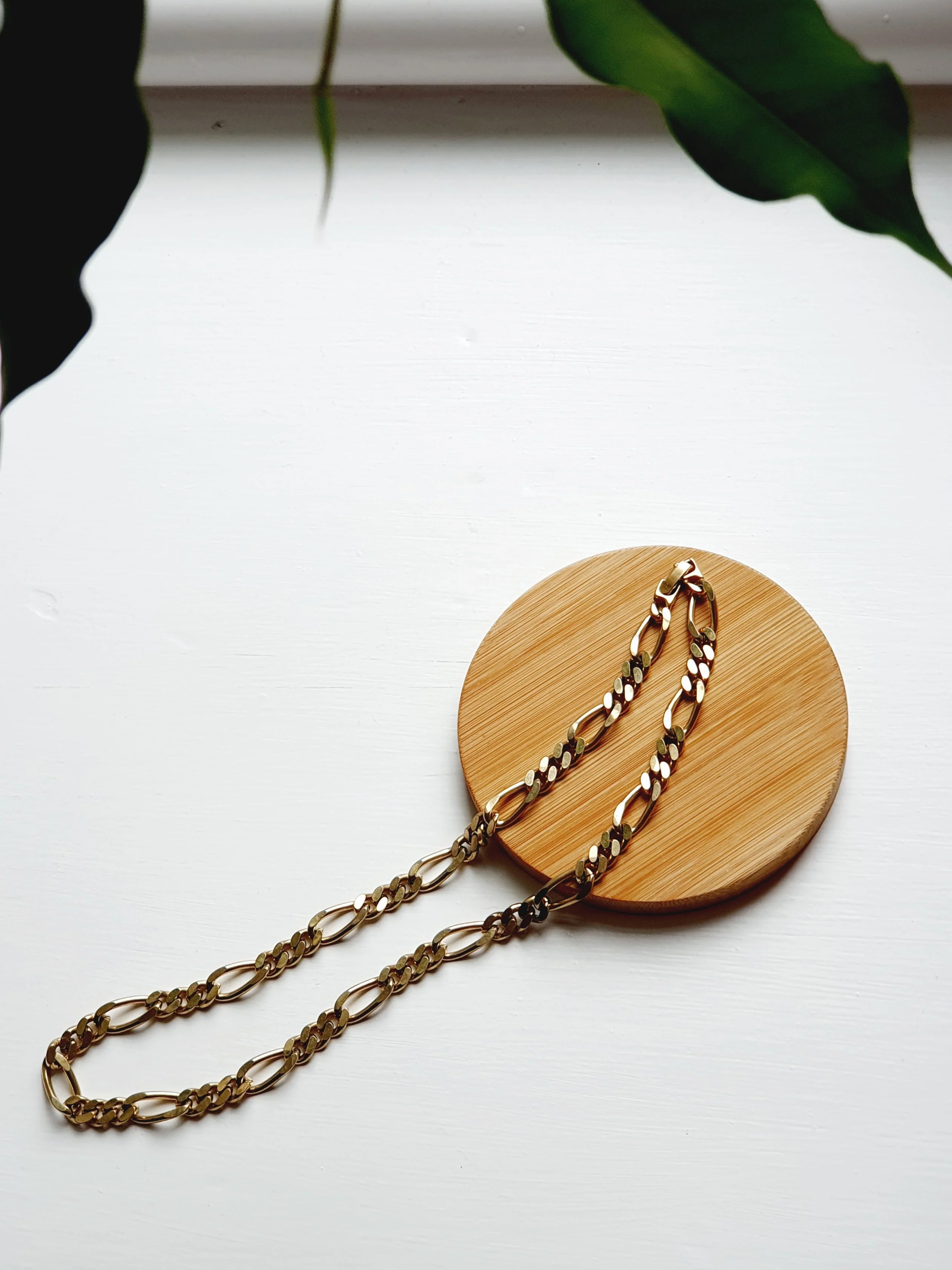 Vintage Gold Toned Flat Linked Chain - Image 2