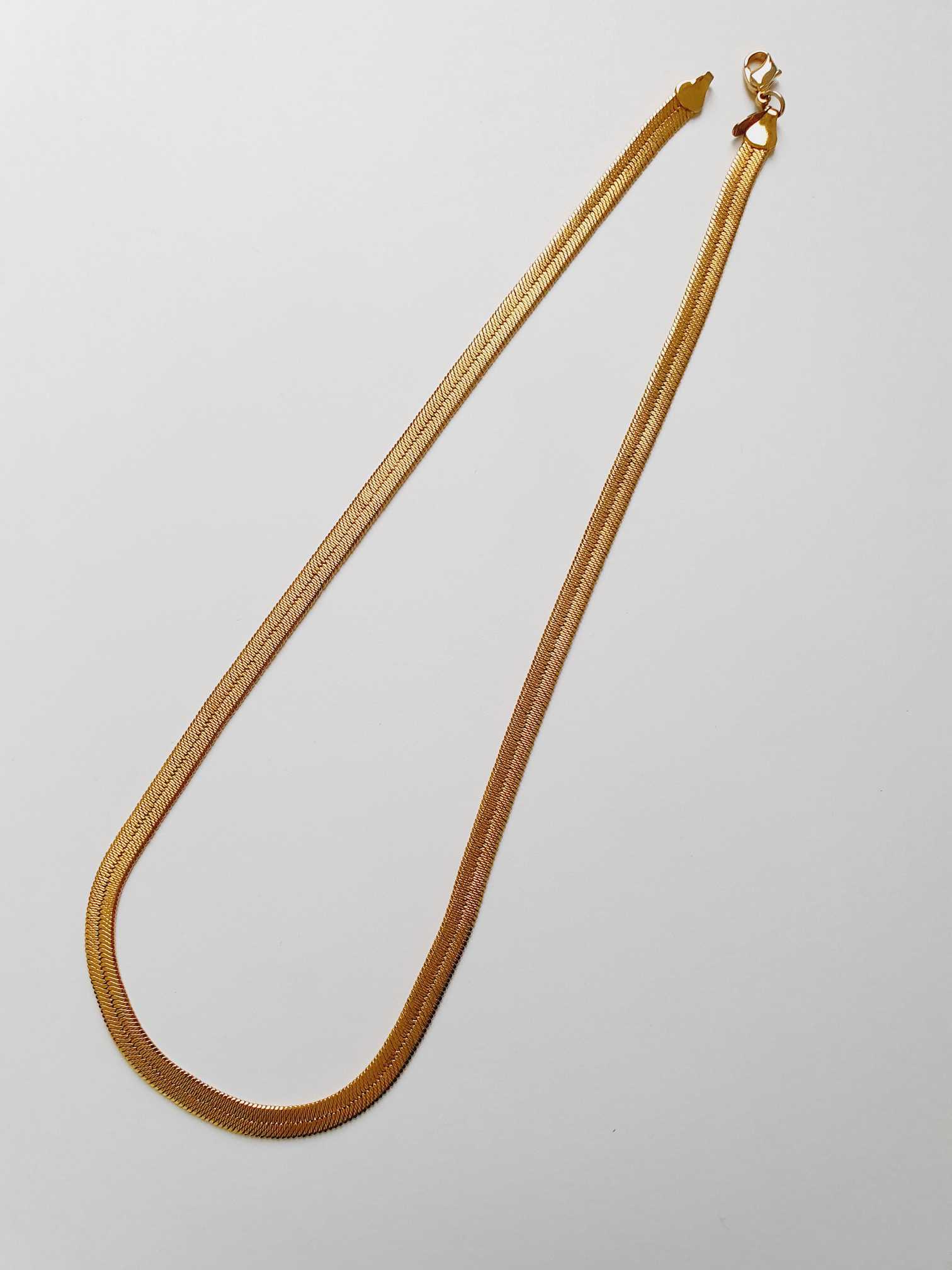 Vintage Gold Toned Herringbone Chain Necklace by Napier - Image 3