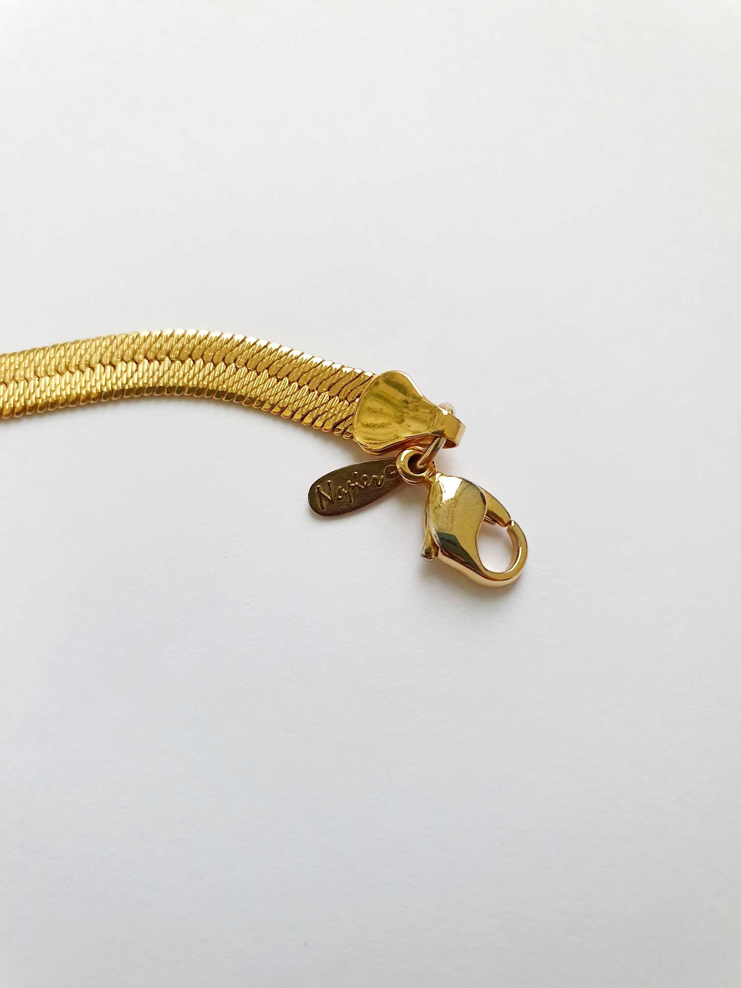 Vintage Gold Toned Herringbone Chain Necklace by Napier - Image 5